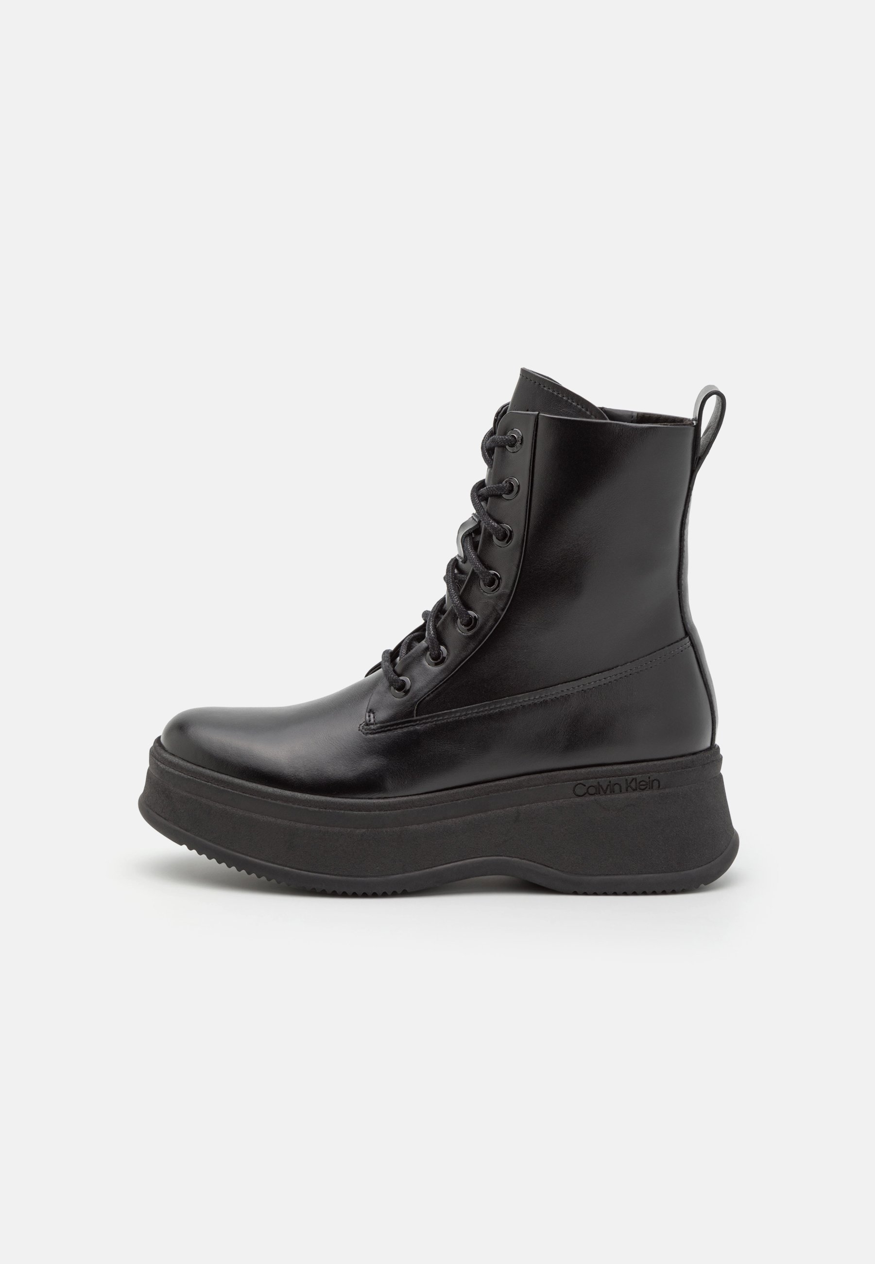 PITCHED COMBAT- Lace-up ankle boots