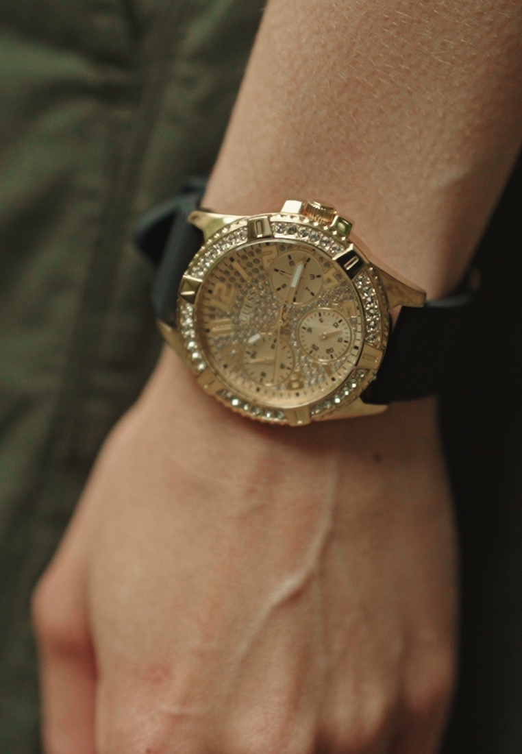 SET - Watch
