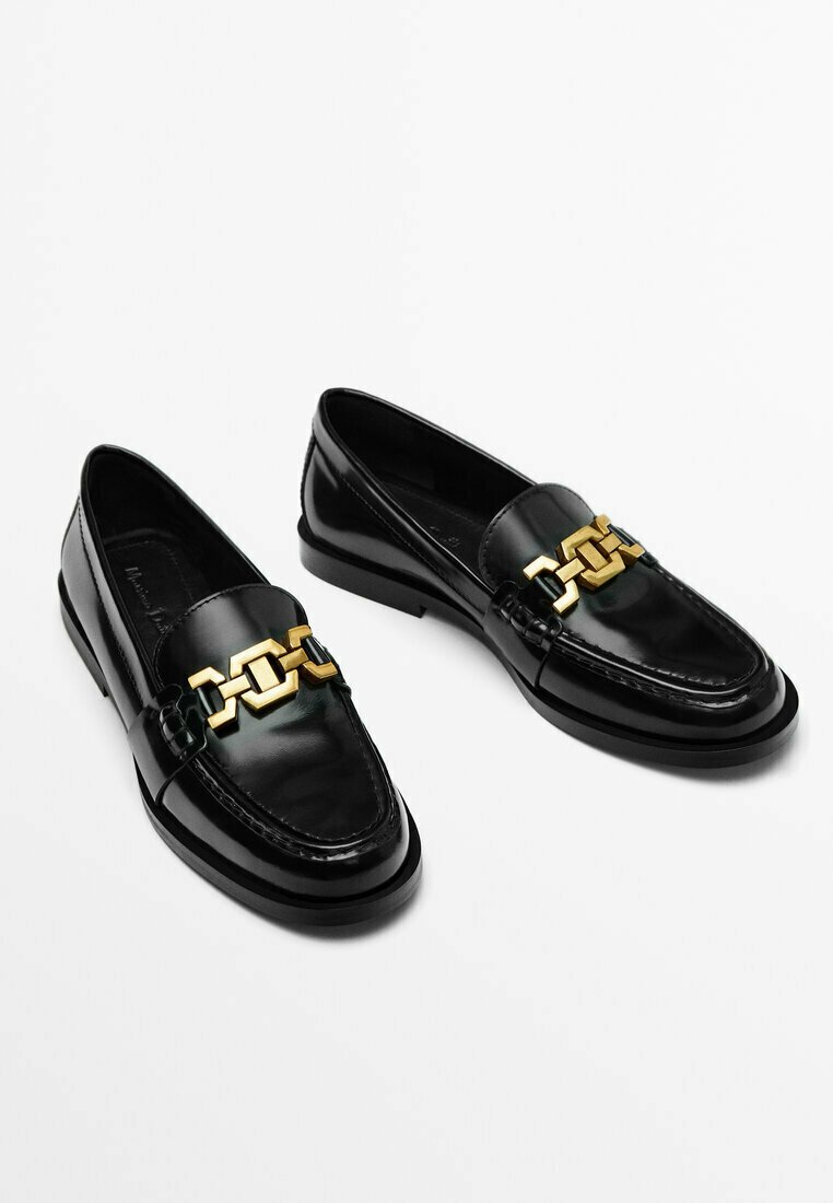WITH DECORATIVE LINKS- Slip-ons