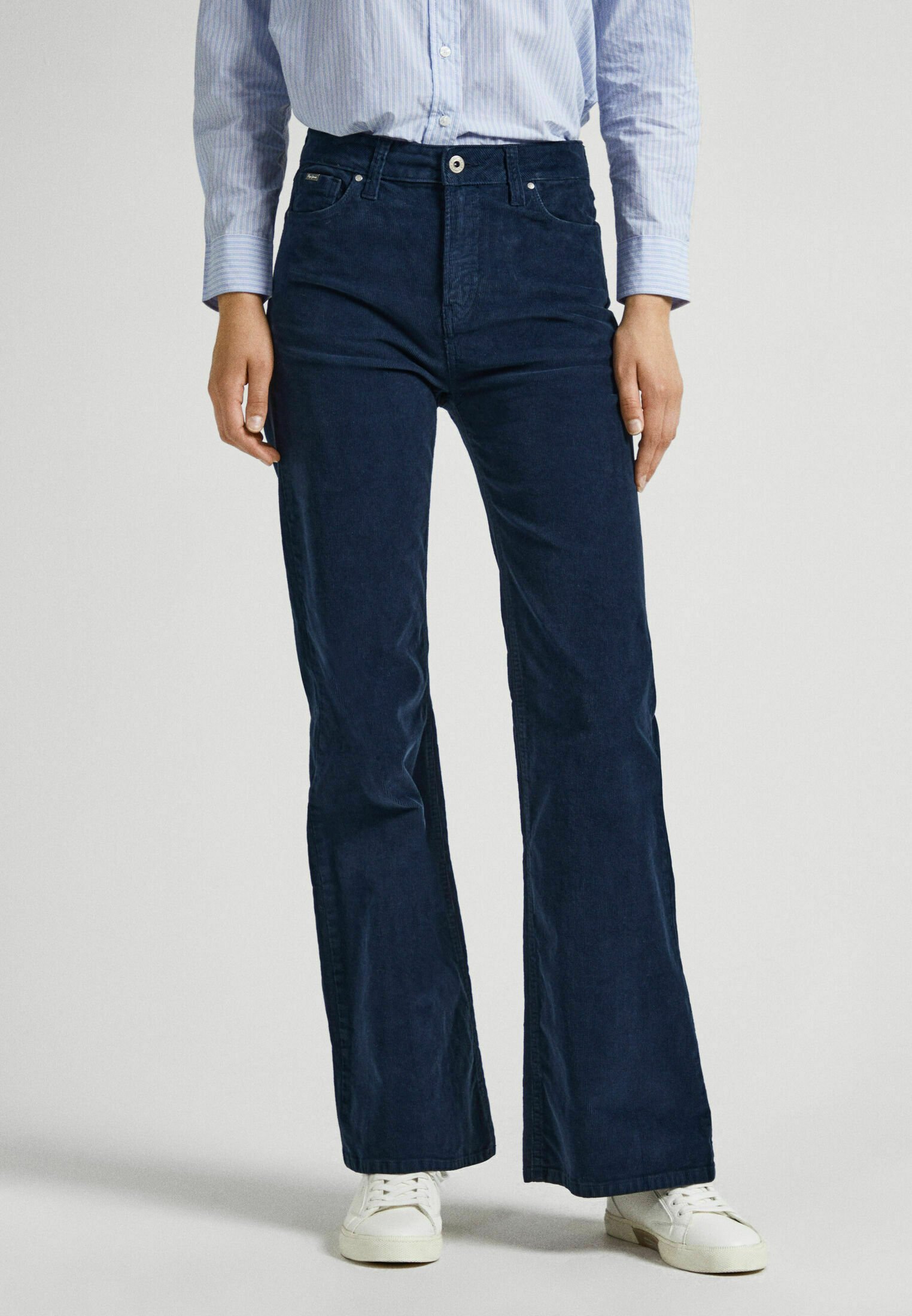 WILLA - Trousers