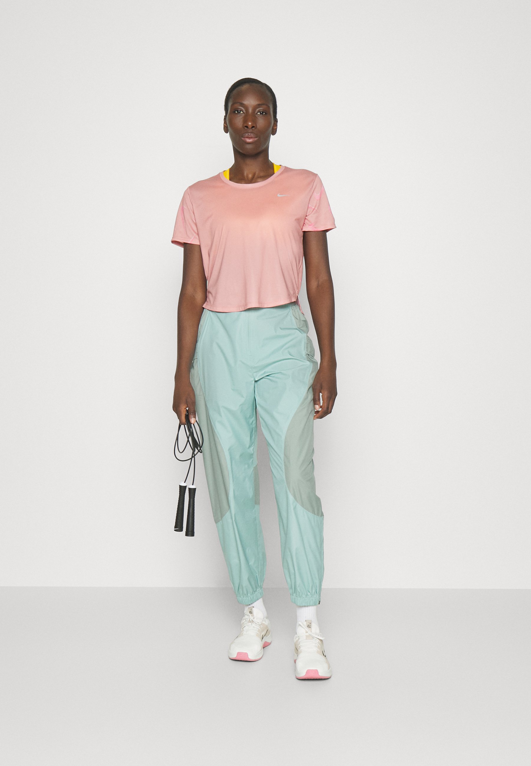 TRAIL PANT - Tracksuit bottoms