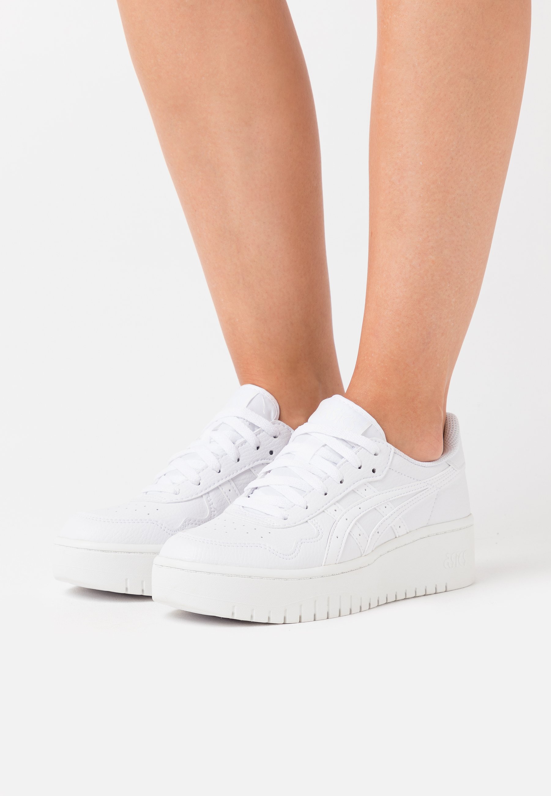JAPAN- Trainers