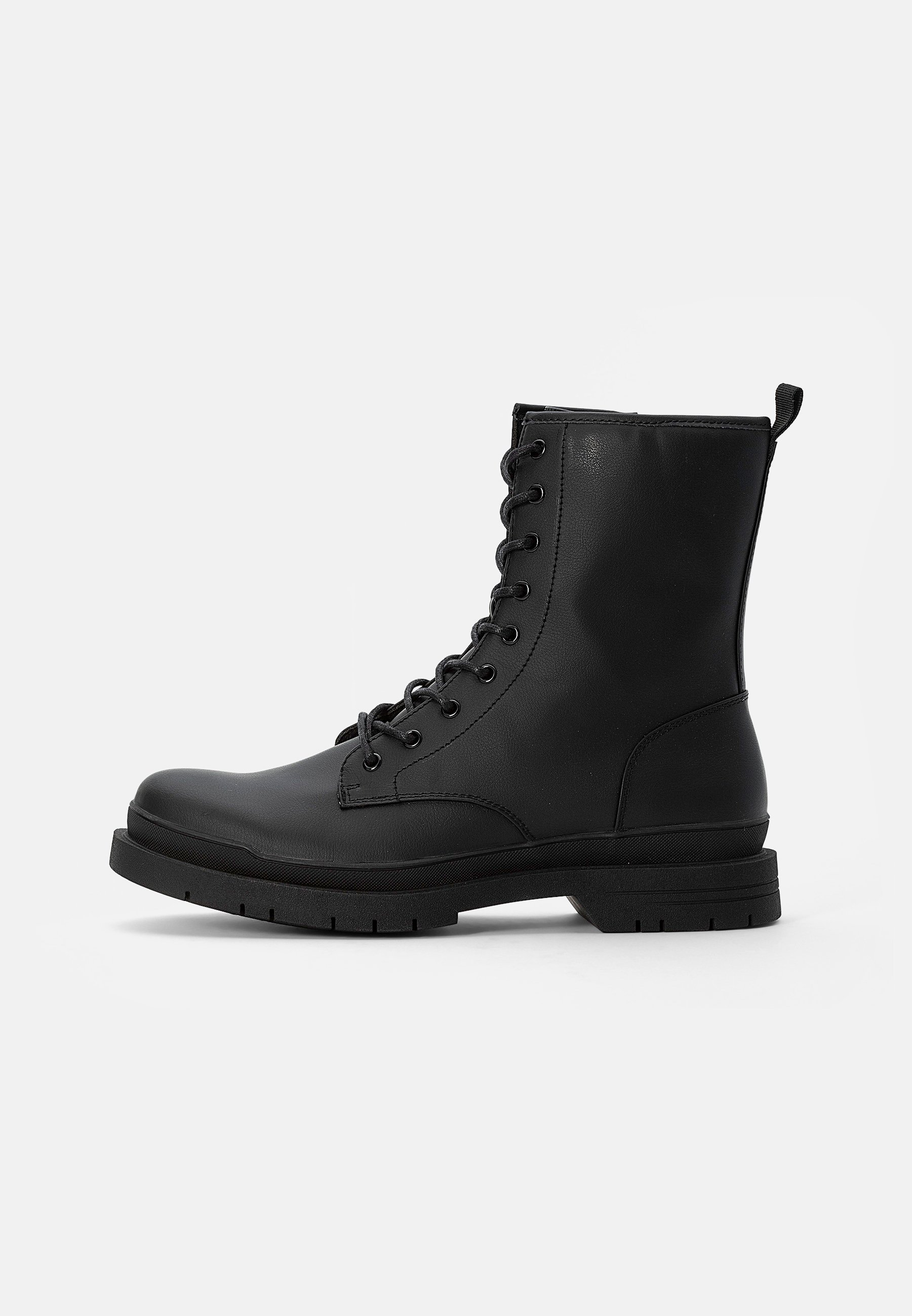 Classic ankle boots