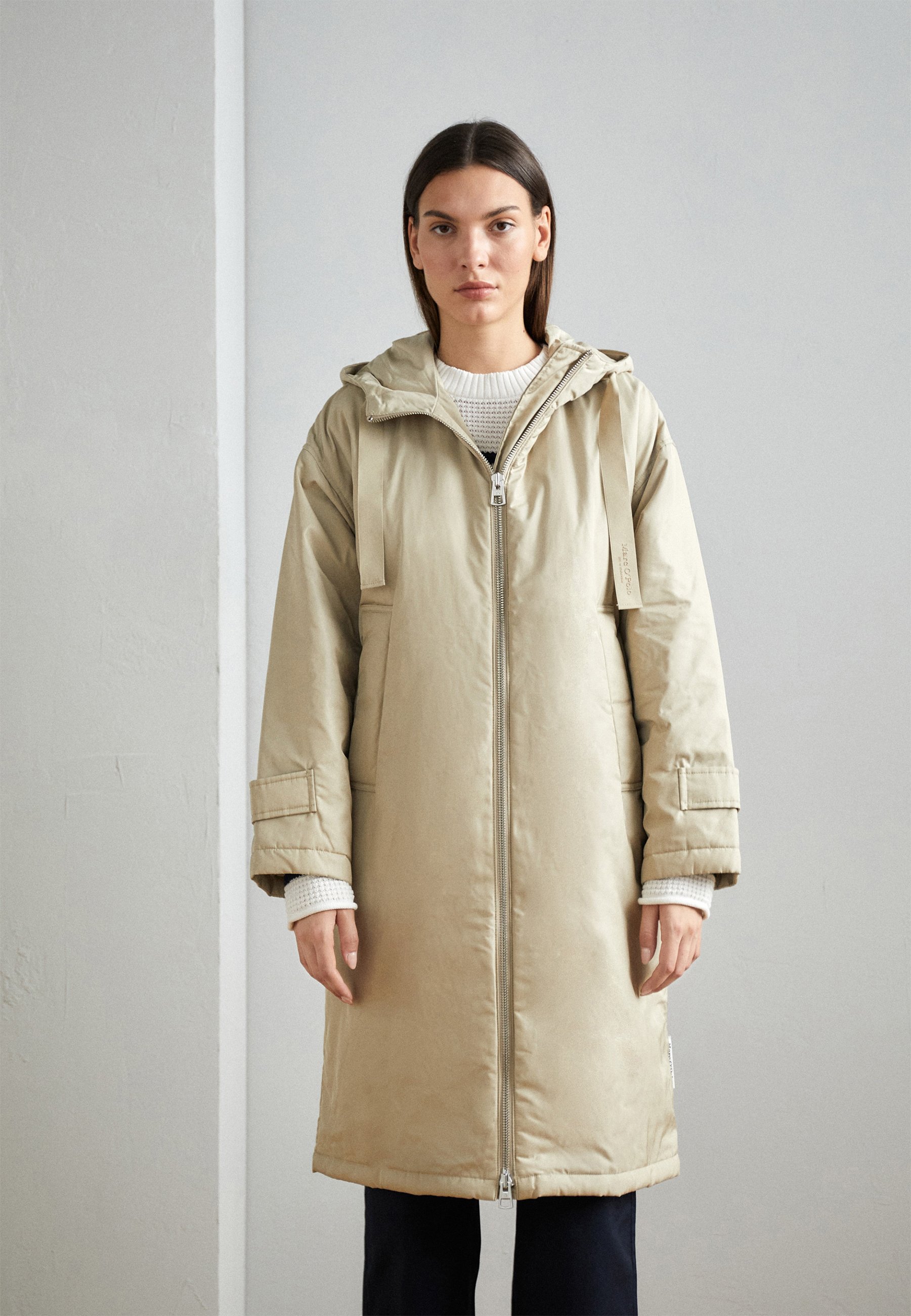 COAT LONG PADDED FIXED HOOD ZIPPER DRAWSTRING WAIST - Parka