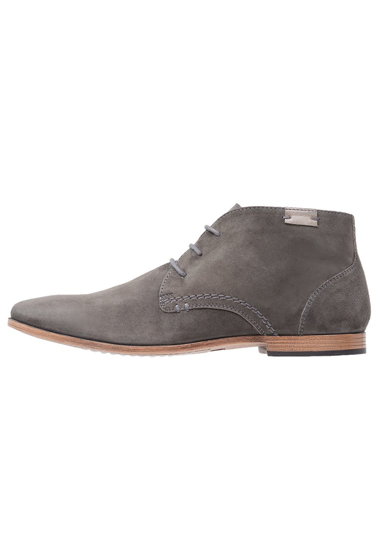 Smart lace-ups