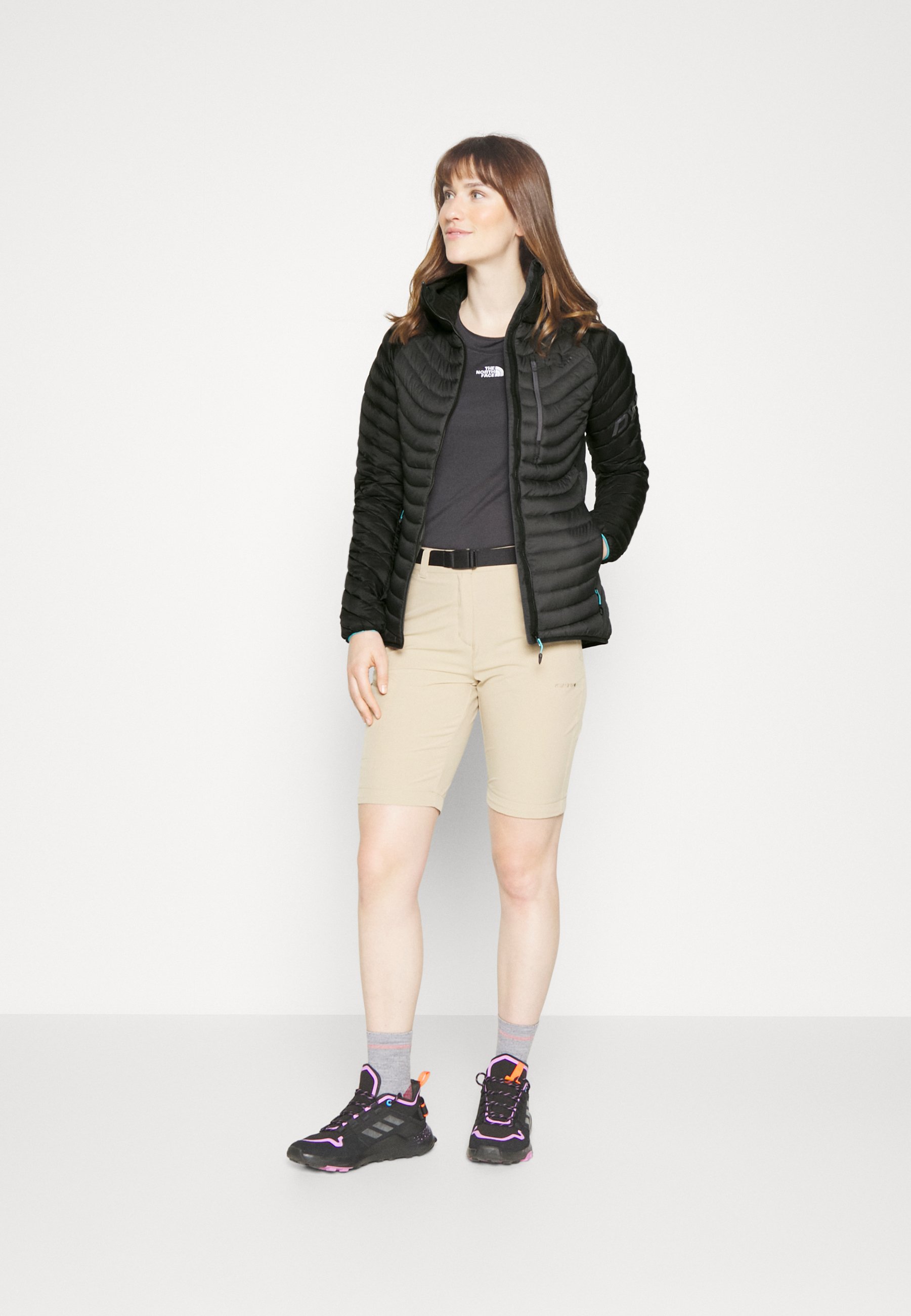 RADICAL HOOD - Down jacket