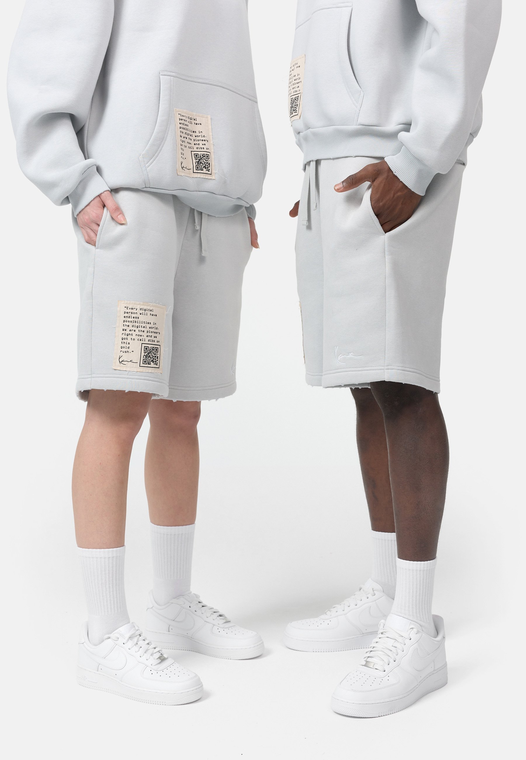 SMALL SIGNATURE DESTROYED UNISEX - Shorts