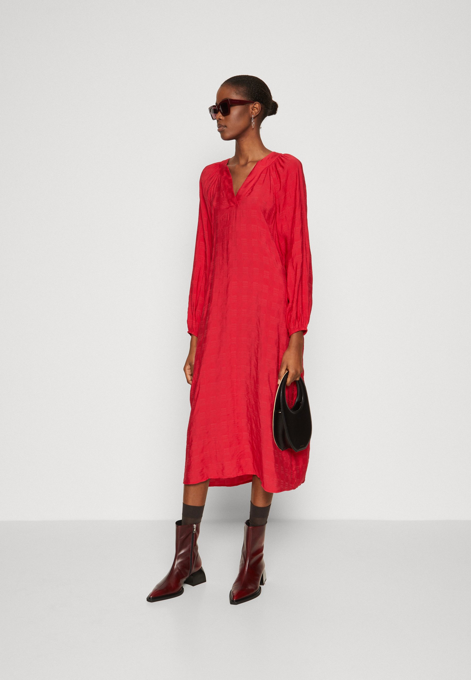 SLFPERCY V NECK MIDI DRESS - Day dress