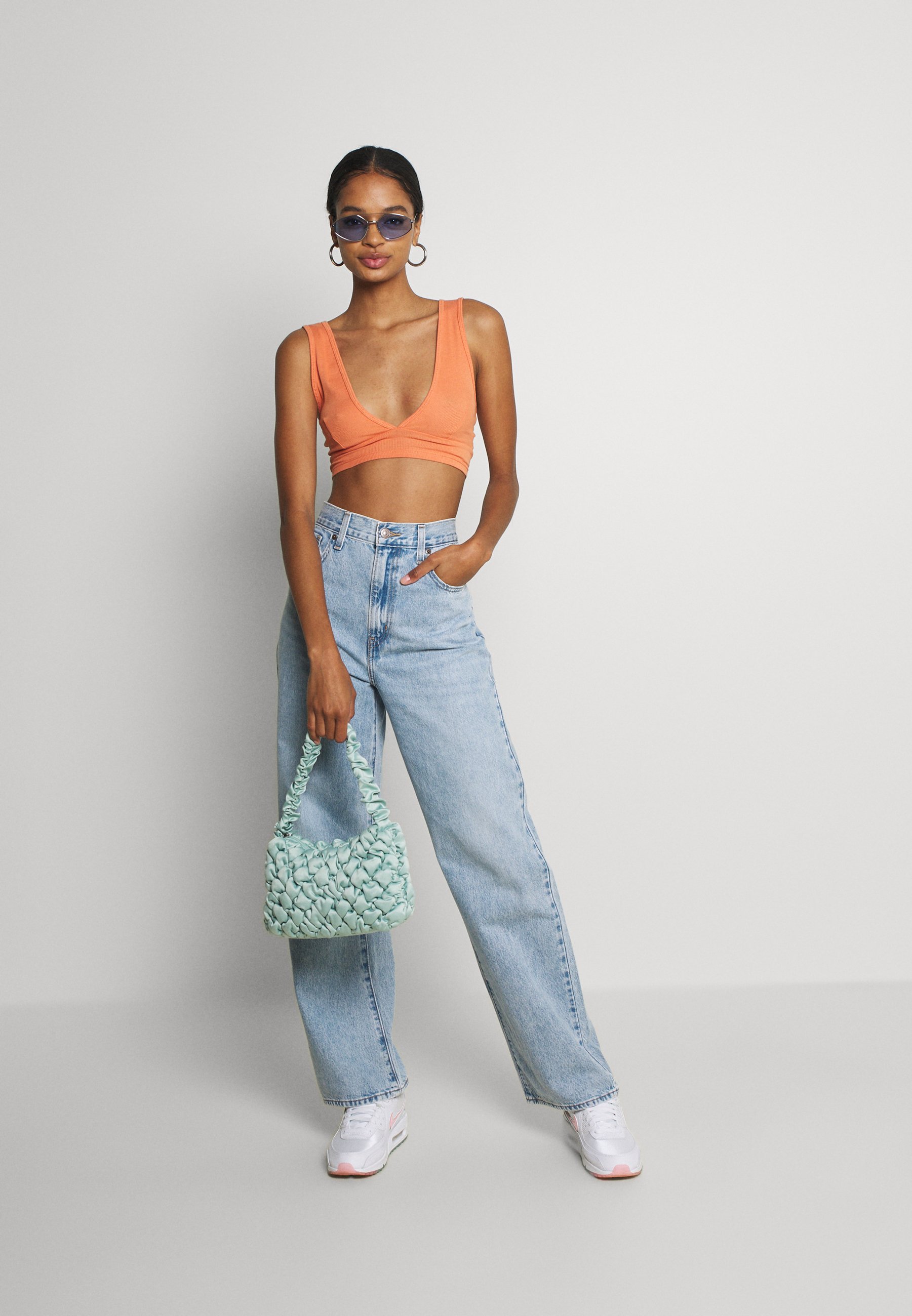 HIGH WAISTED STRAIGHT - Straight leg jeans