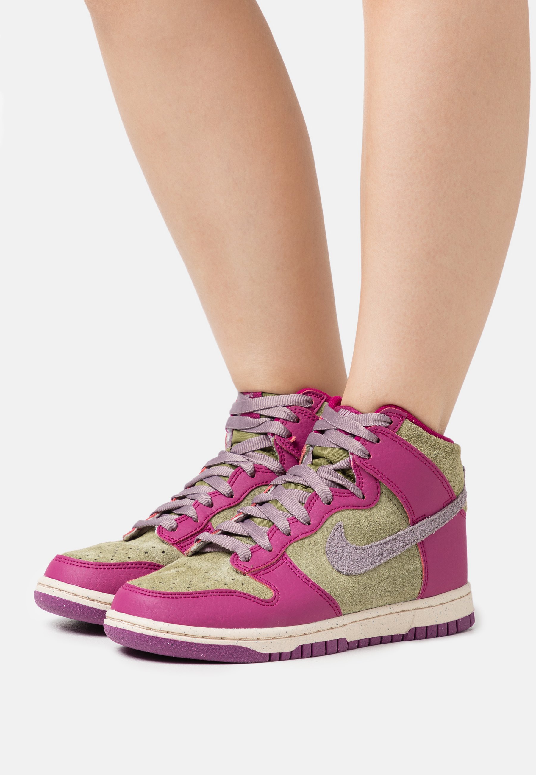 WMNS DUNK HIGH ESO - High-top trainers