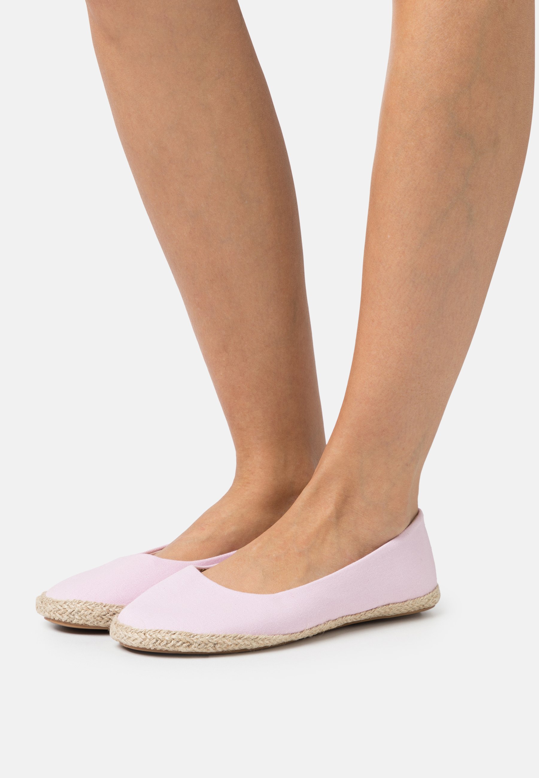Ballet pumps