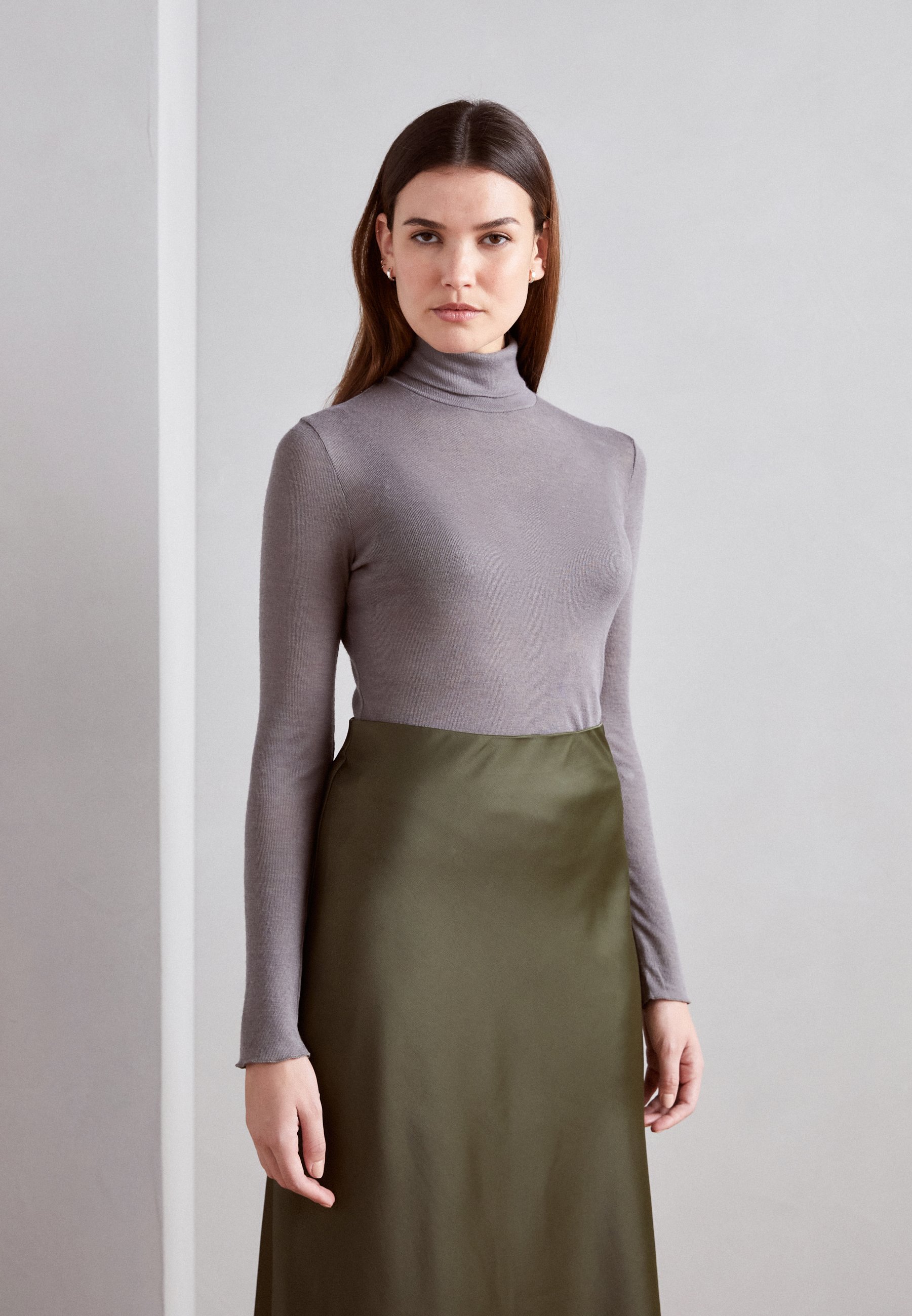 Long sleeved top