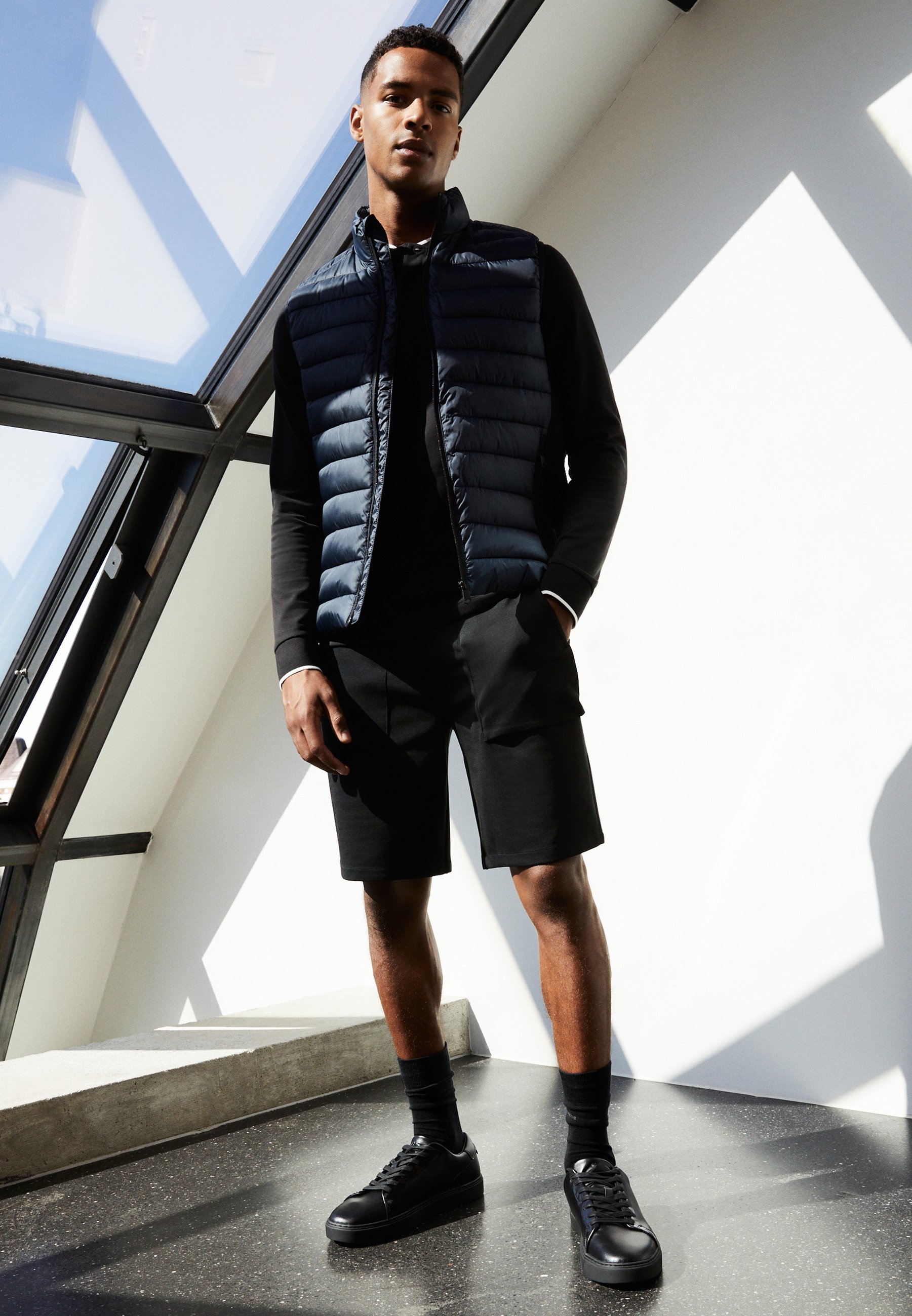 SIDE LOGO VEST - Waistcoat