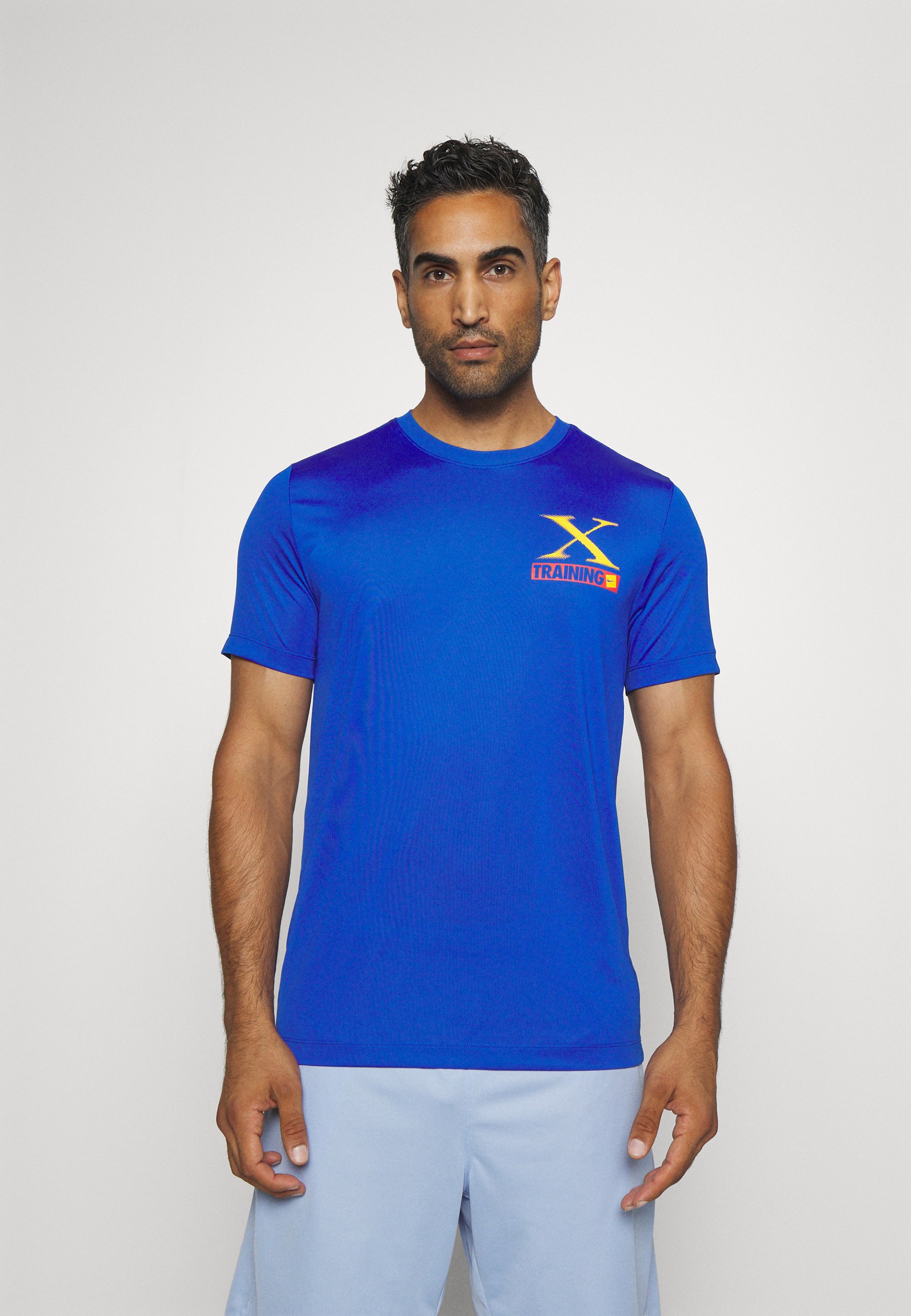 TEE CROSS - Sports T-shirt