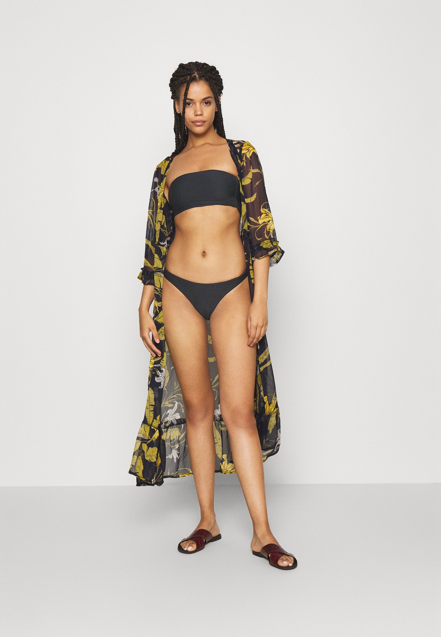 ESSENTIALS HIGH CUT PANT - Bikini bottoms