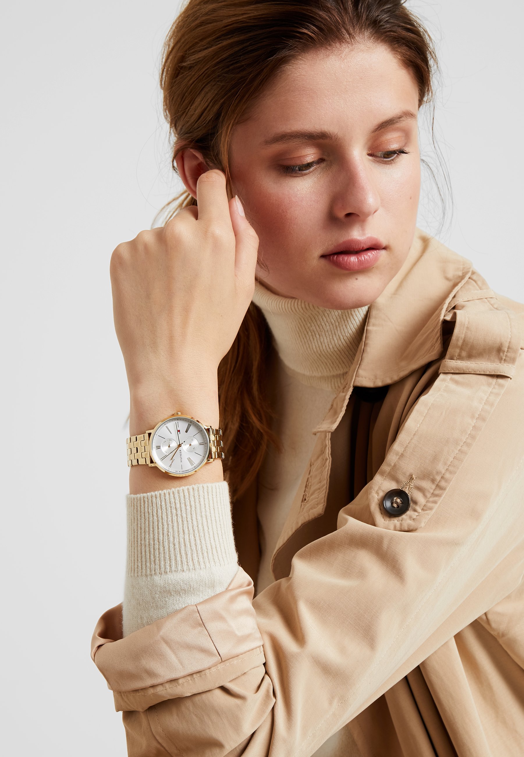 DRESSED UP - Watch