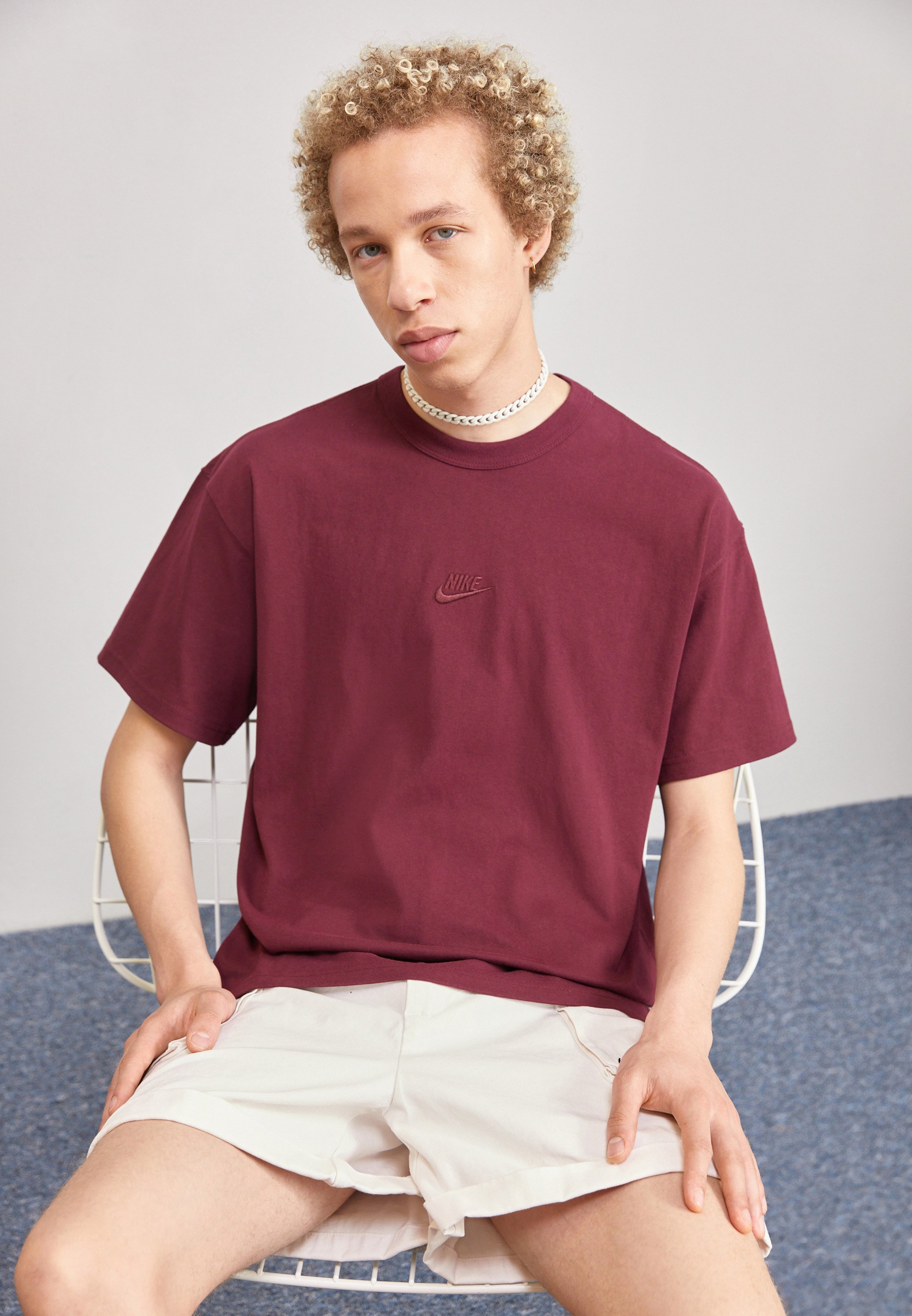 TEE - Basic T-shirt
