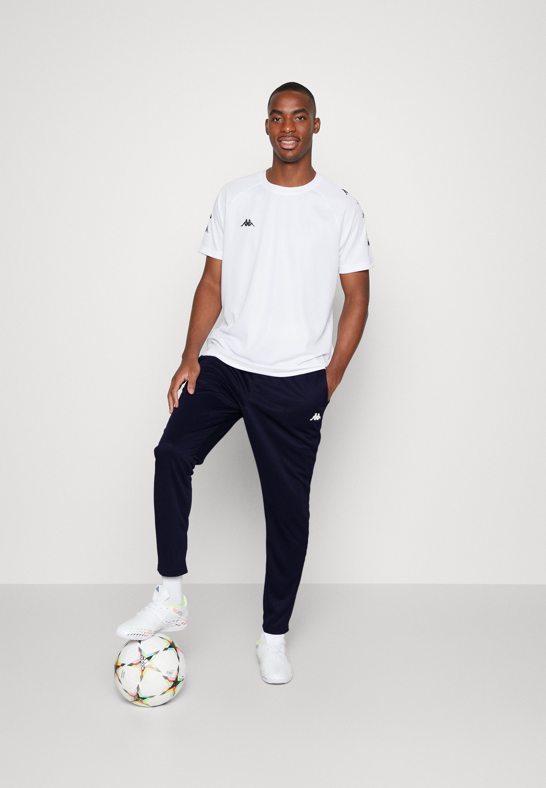TRAINING PANTS - Tracksuit bottoms