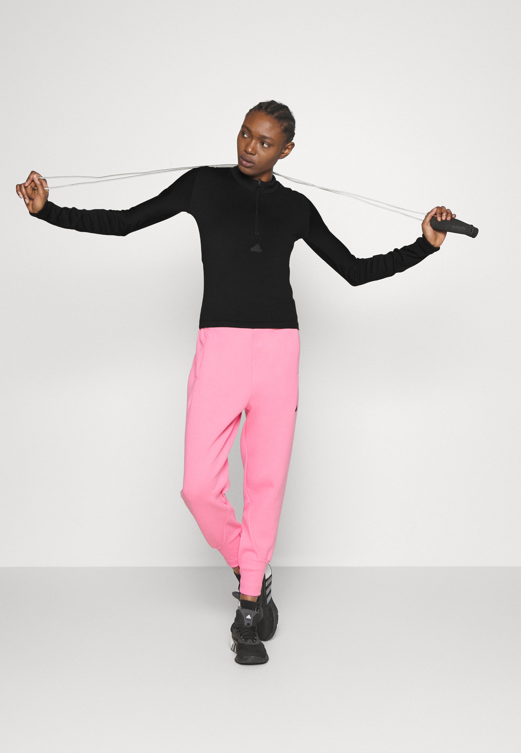 Long sleeved top