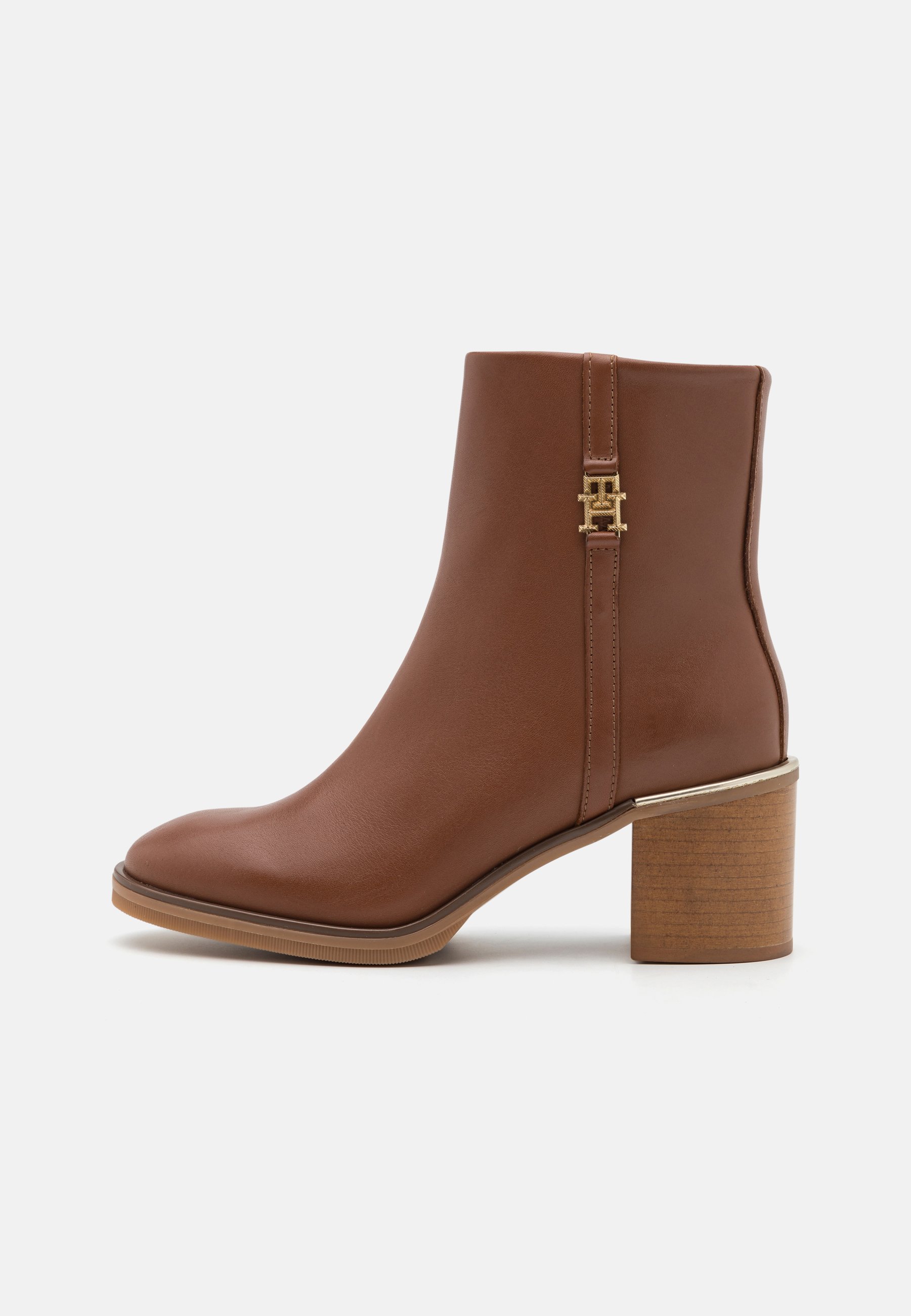 FEMININE MID BOOTIE - Classic ankle boots