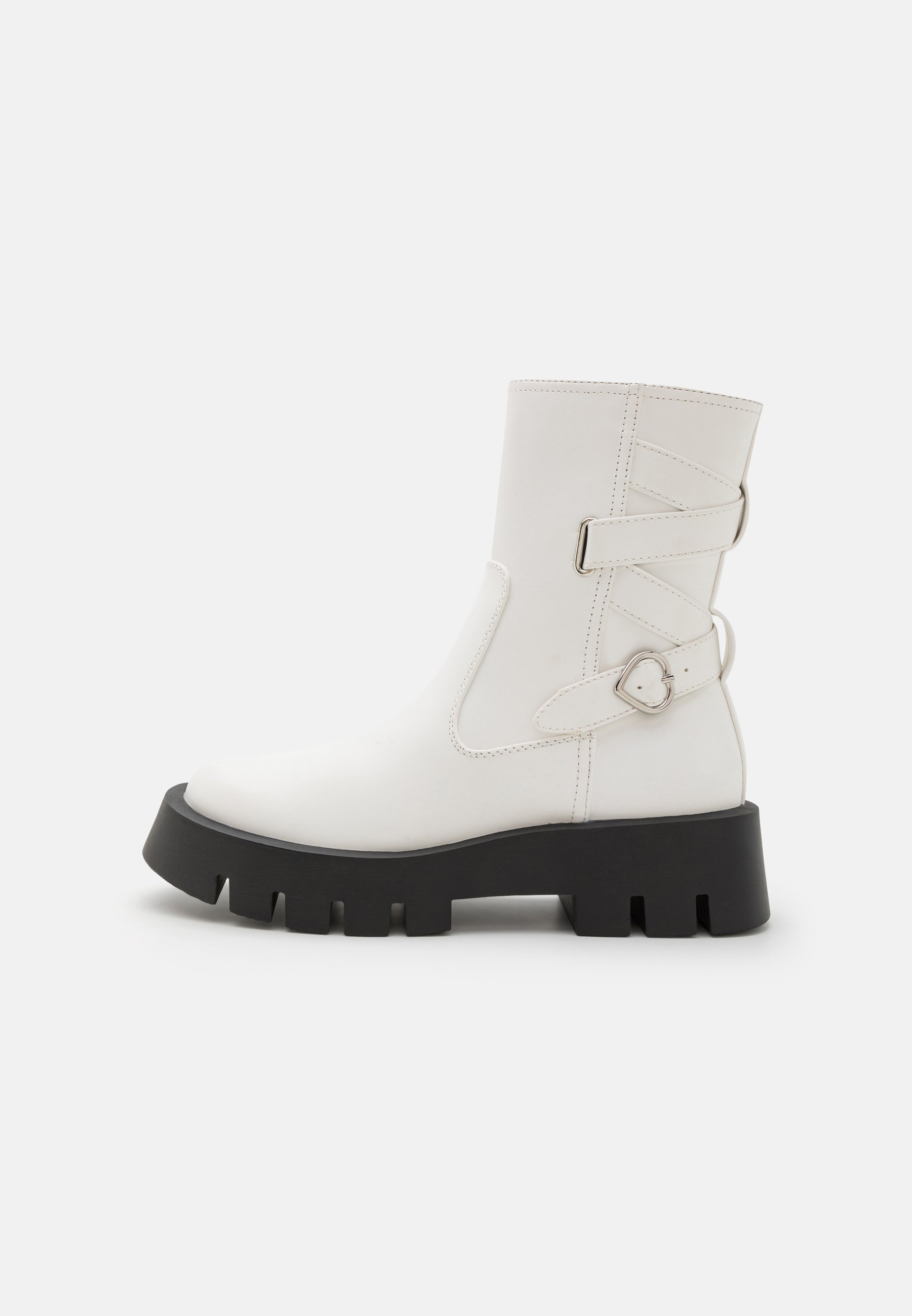 Platform ankle boots