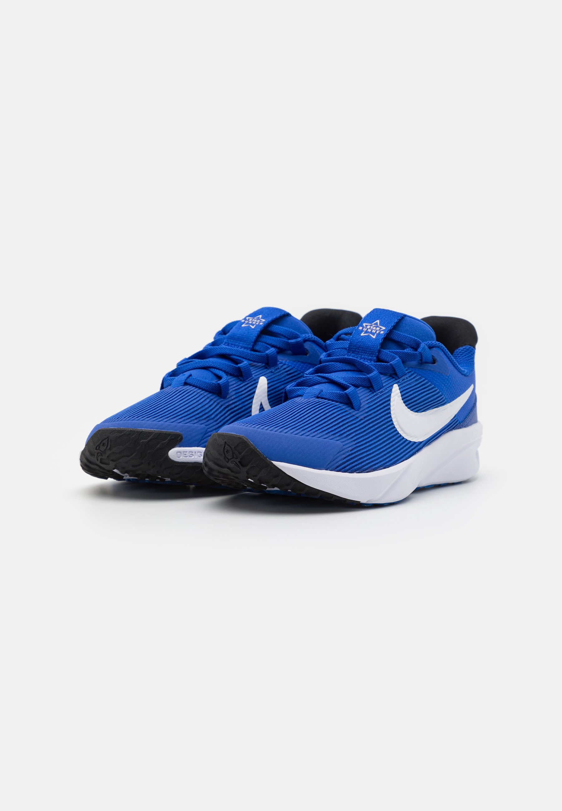 STAR RUNNER 4 UNISEX - Neutral running shoes