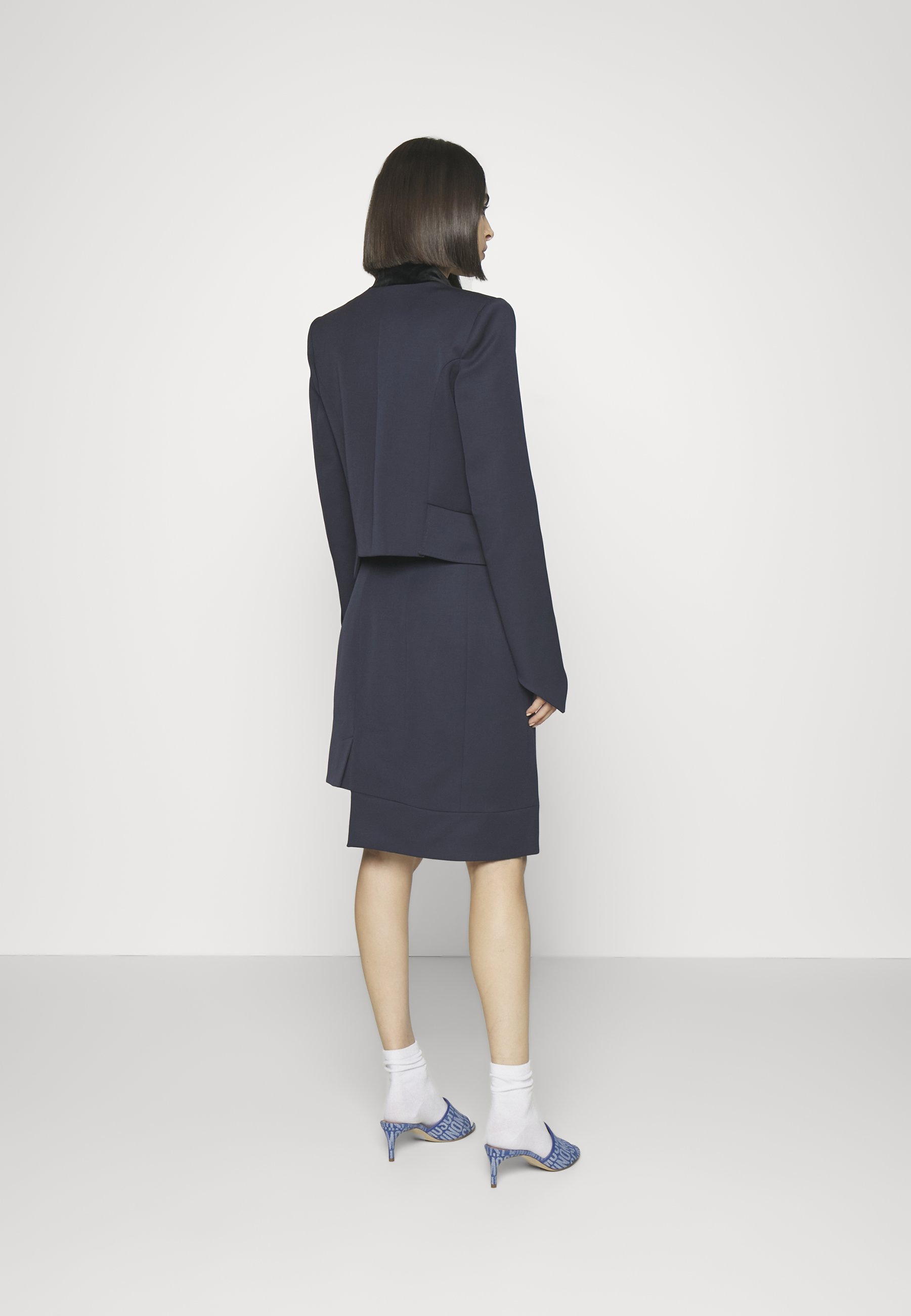 MEN'S CLASSICS WITH A TWIST - Wrap skirt