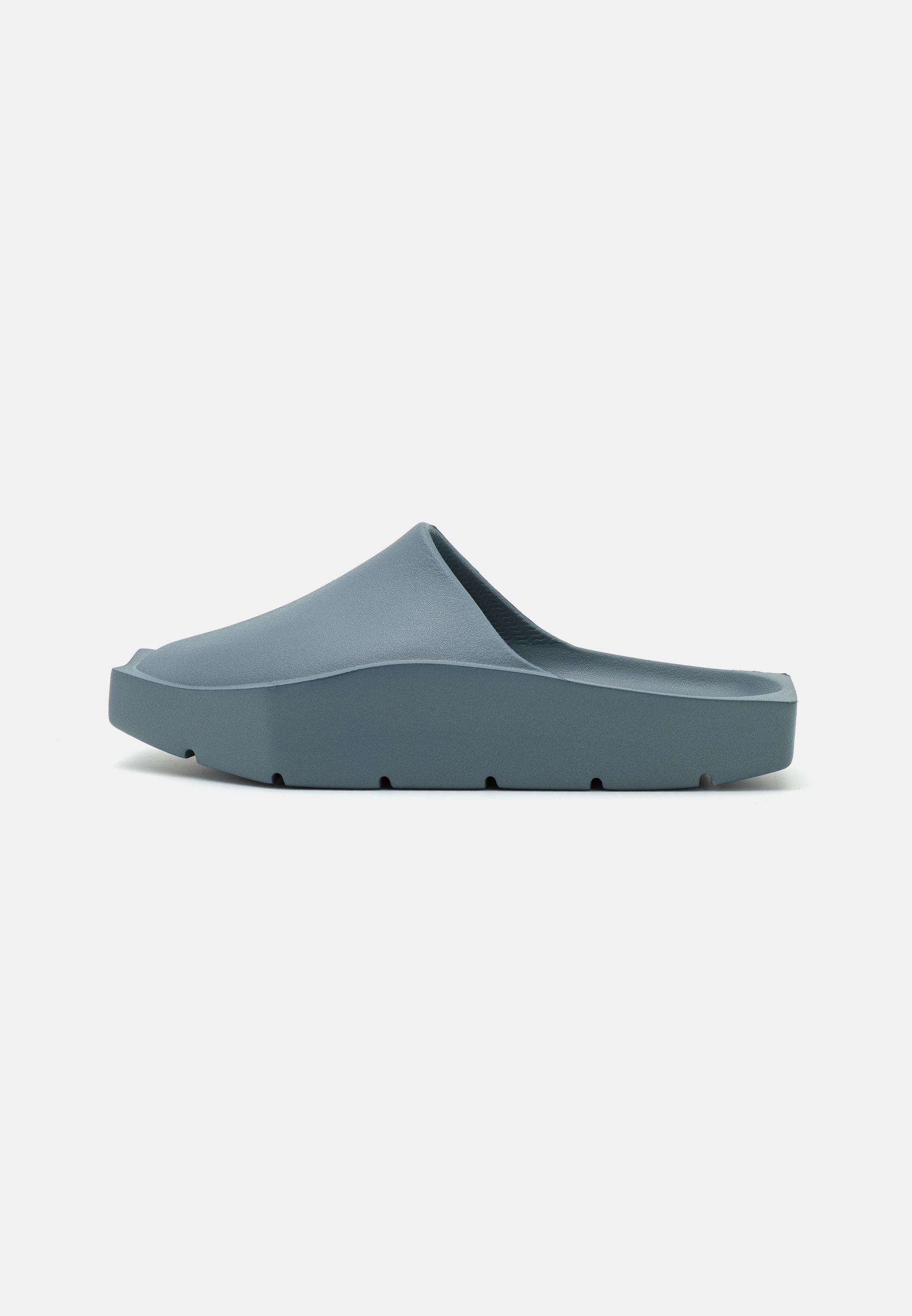 JORDAN HEX MULE - Pool slides