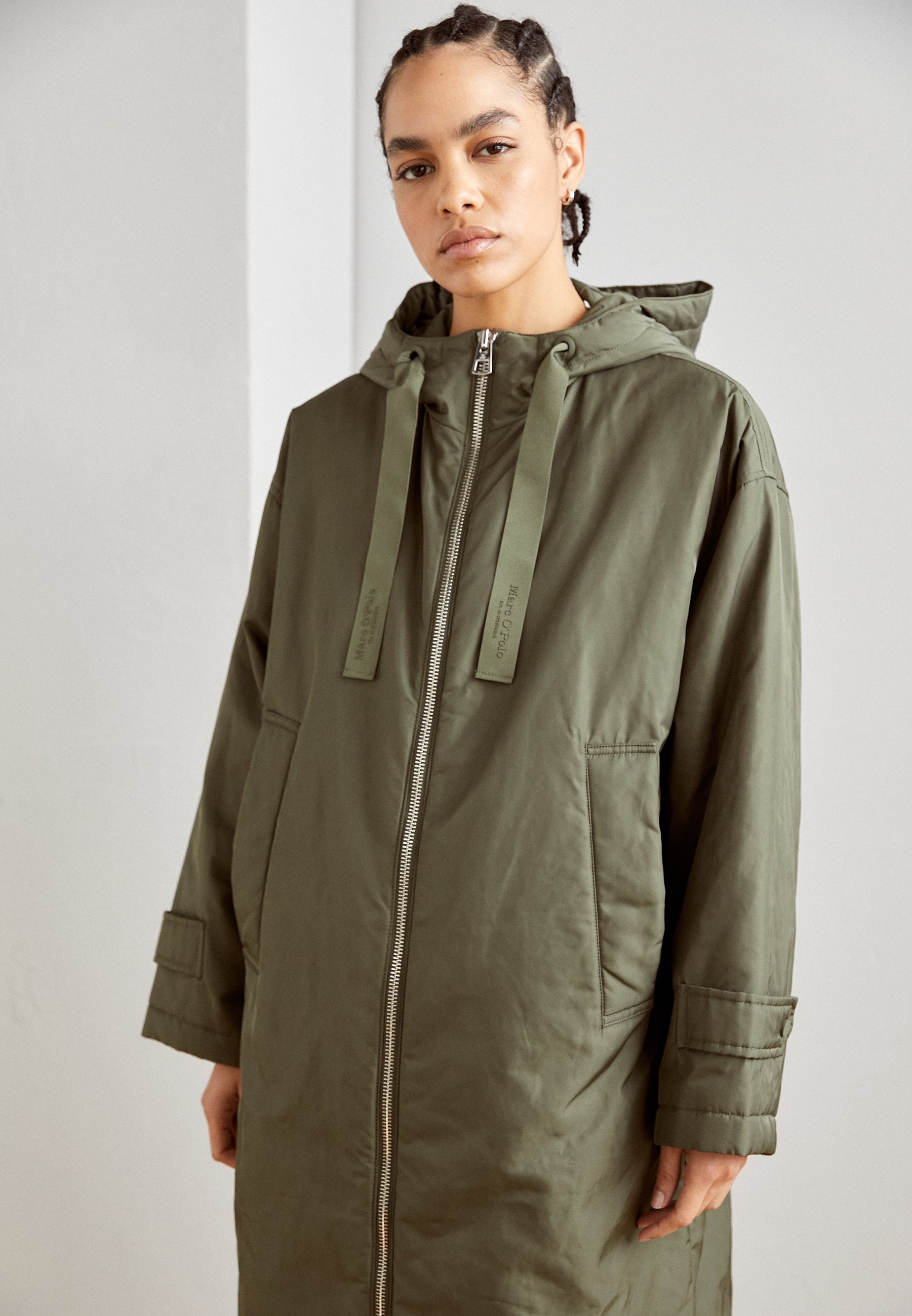 COAT LONG PADDED FIXED HOOD ZIPPER DRAWSTRING WAIST - Parka