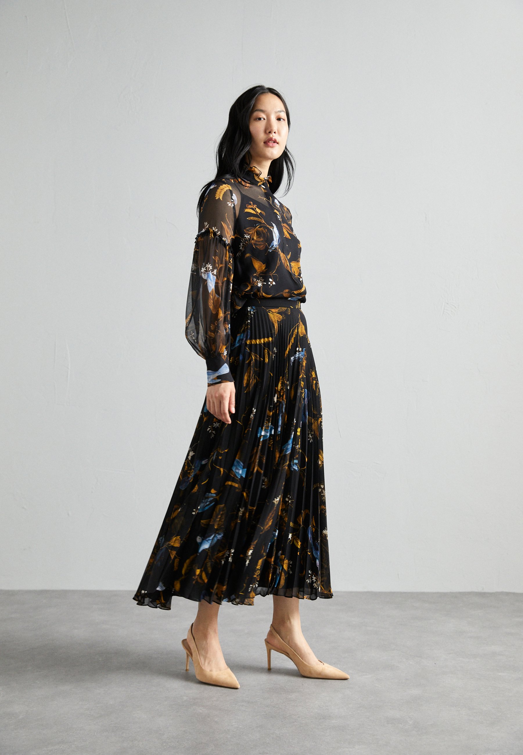 MIDI LENGTH SKIRT - Pleated skirt