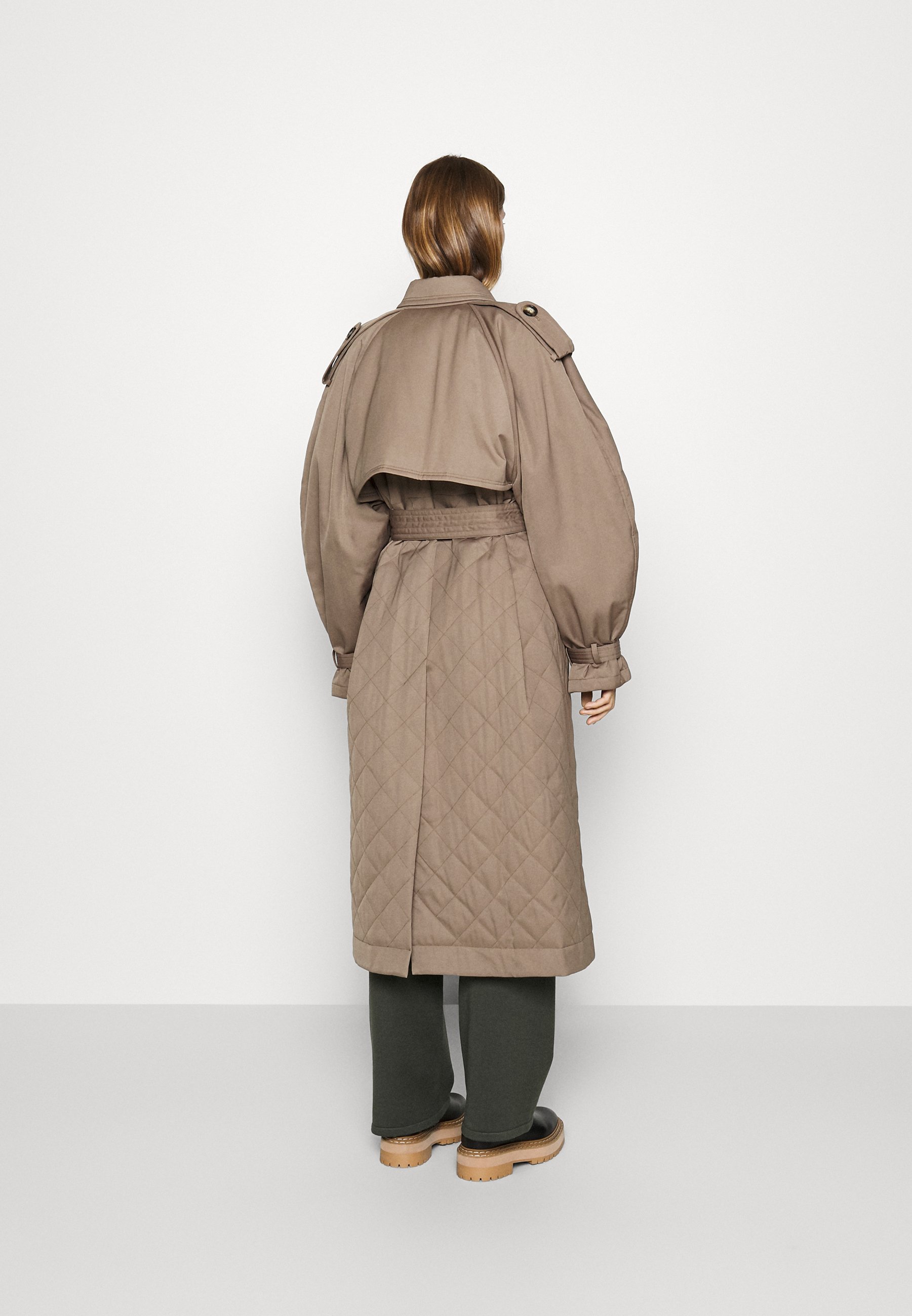 QUILTED - Trenchcoat