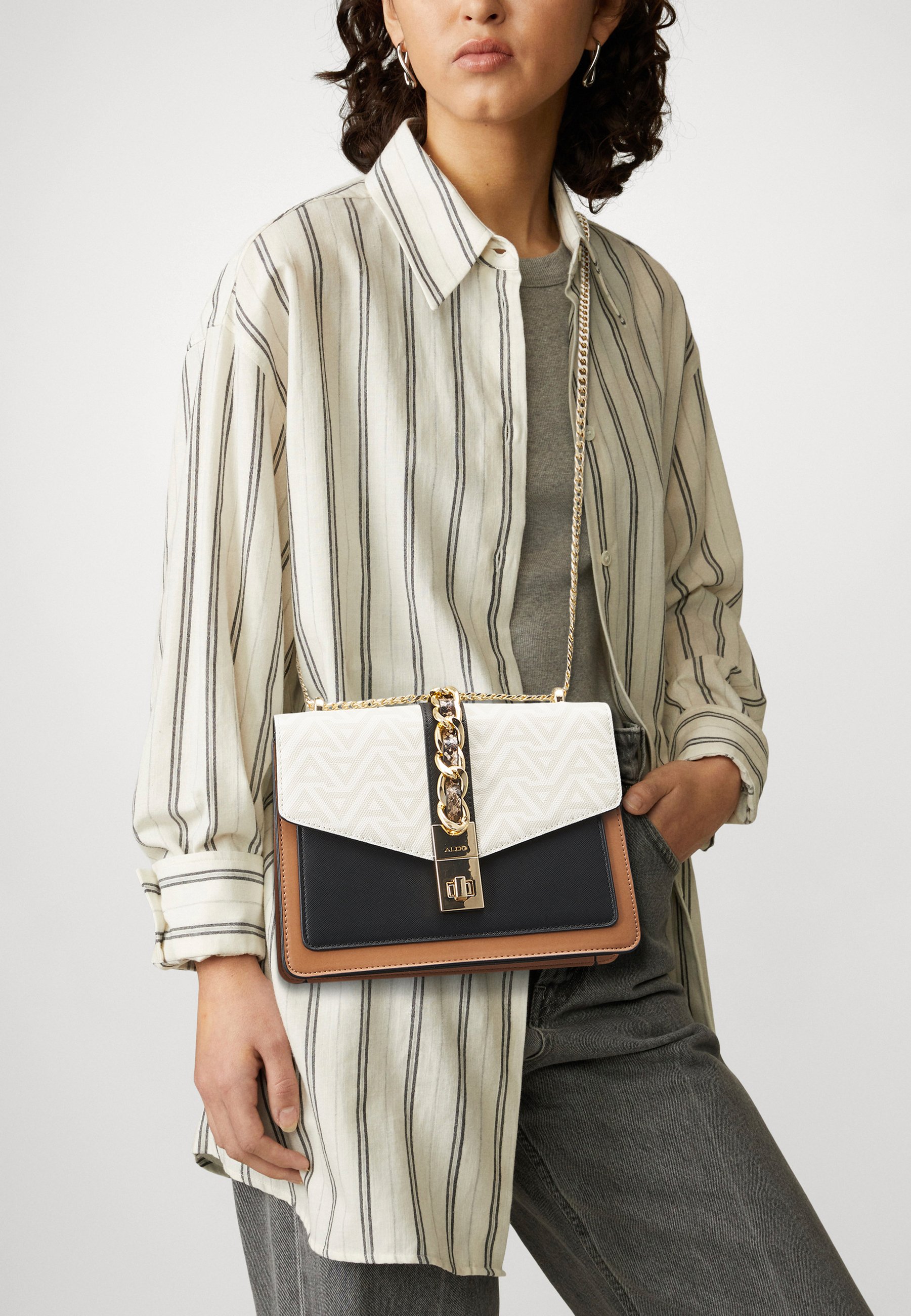 RHAONWAN - Handbag