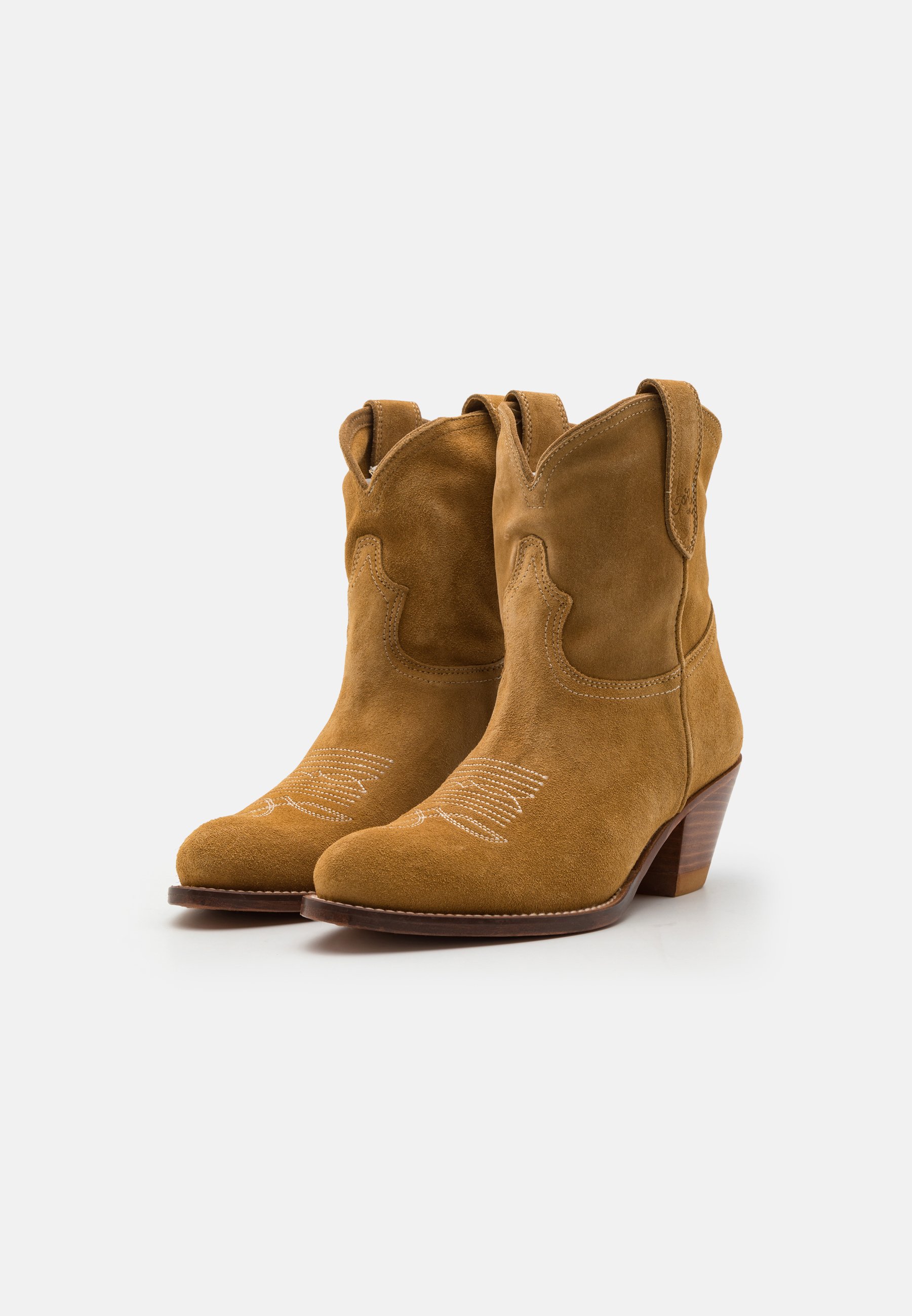 Cowboy/biker ankle boot
