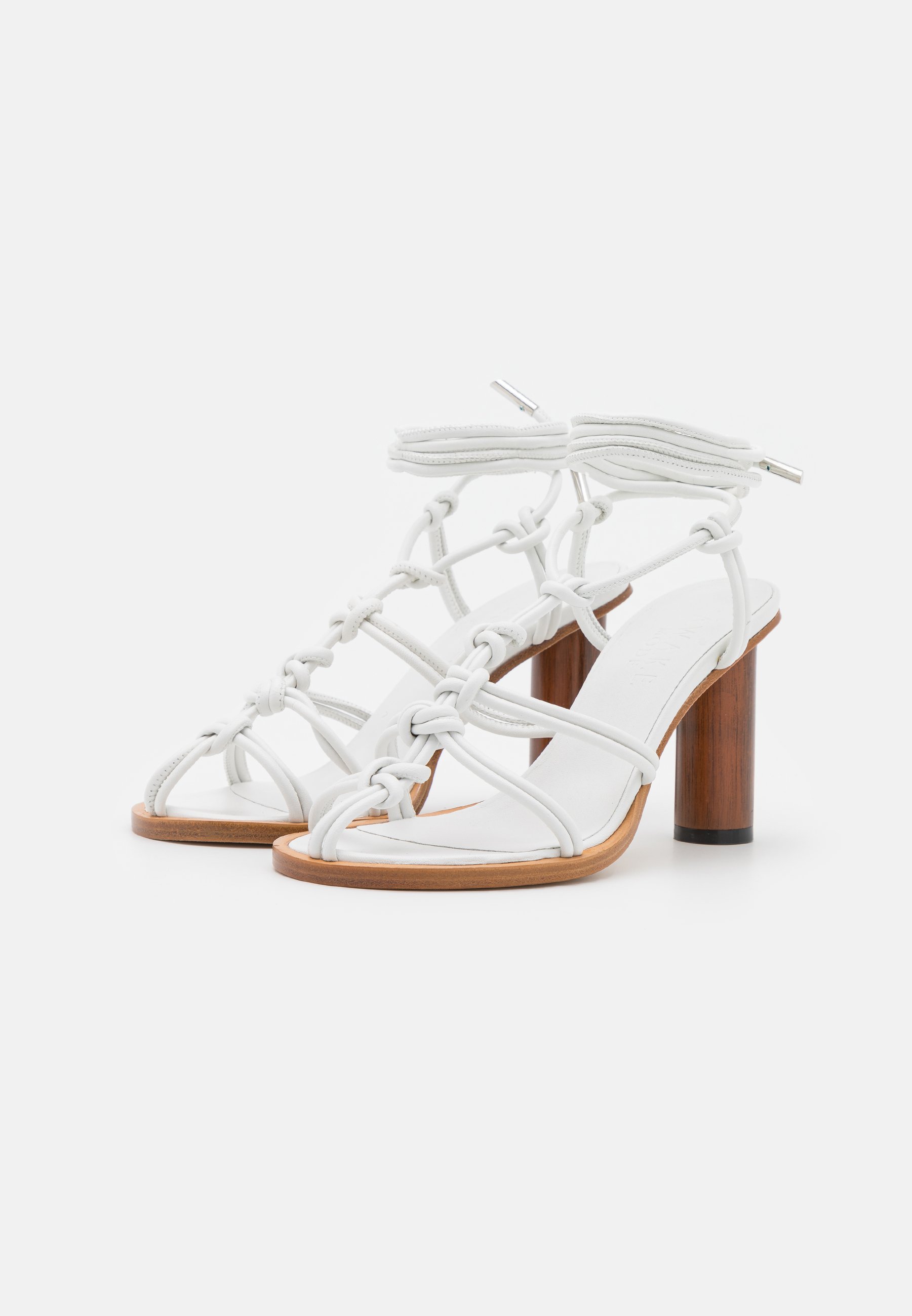 ROVENA WITH FRONT KNOT DETAIL - Clogs