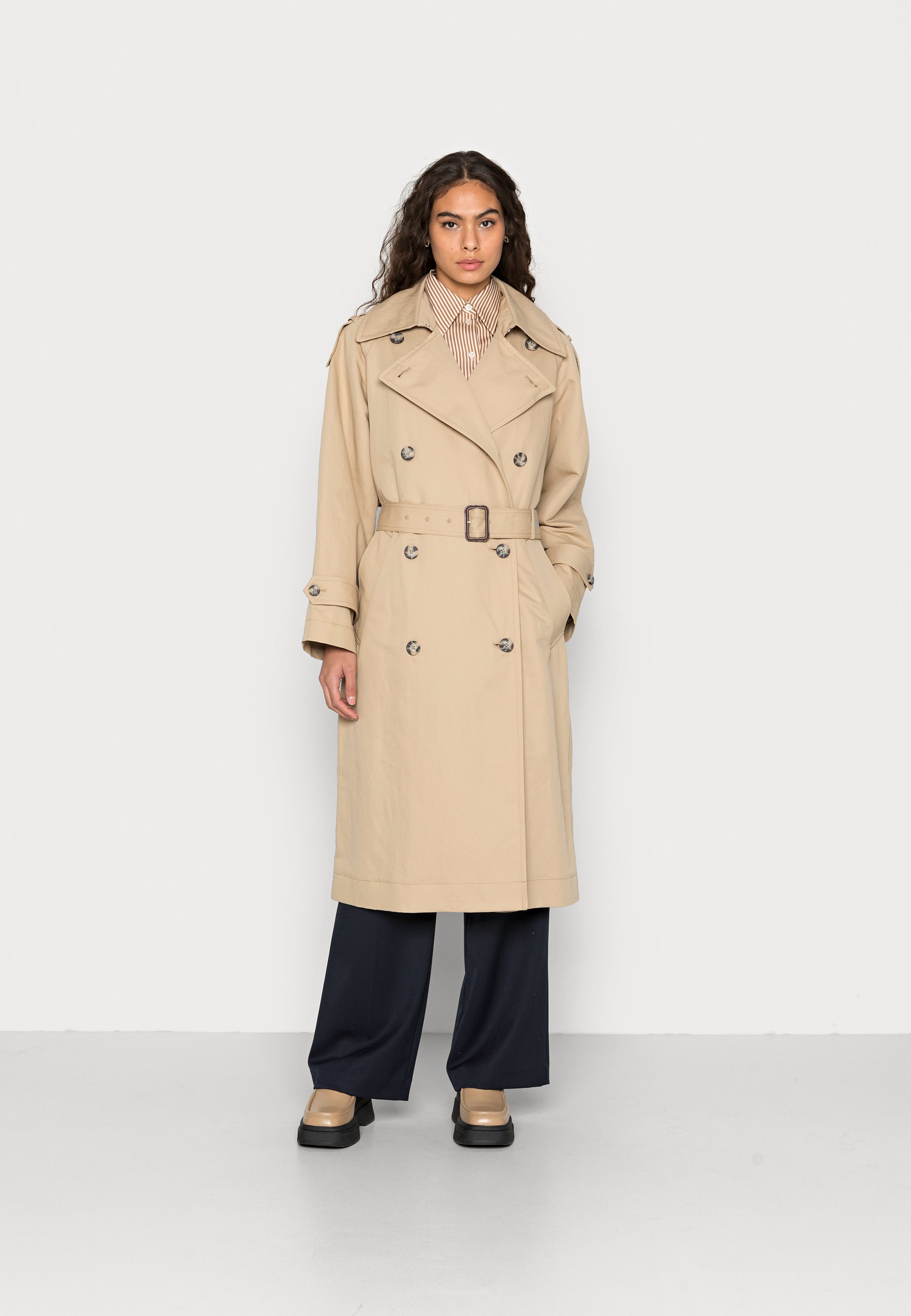 Trenchcoat