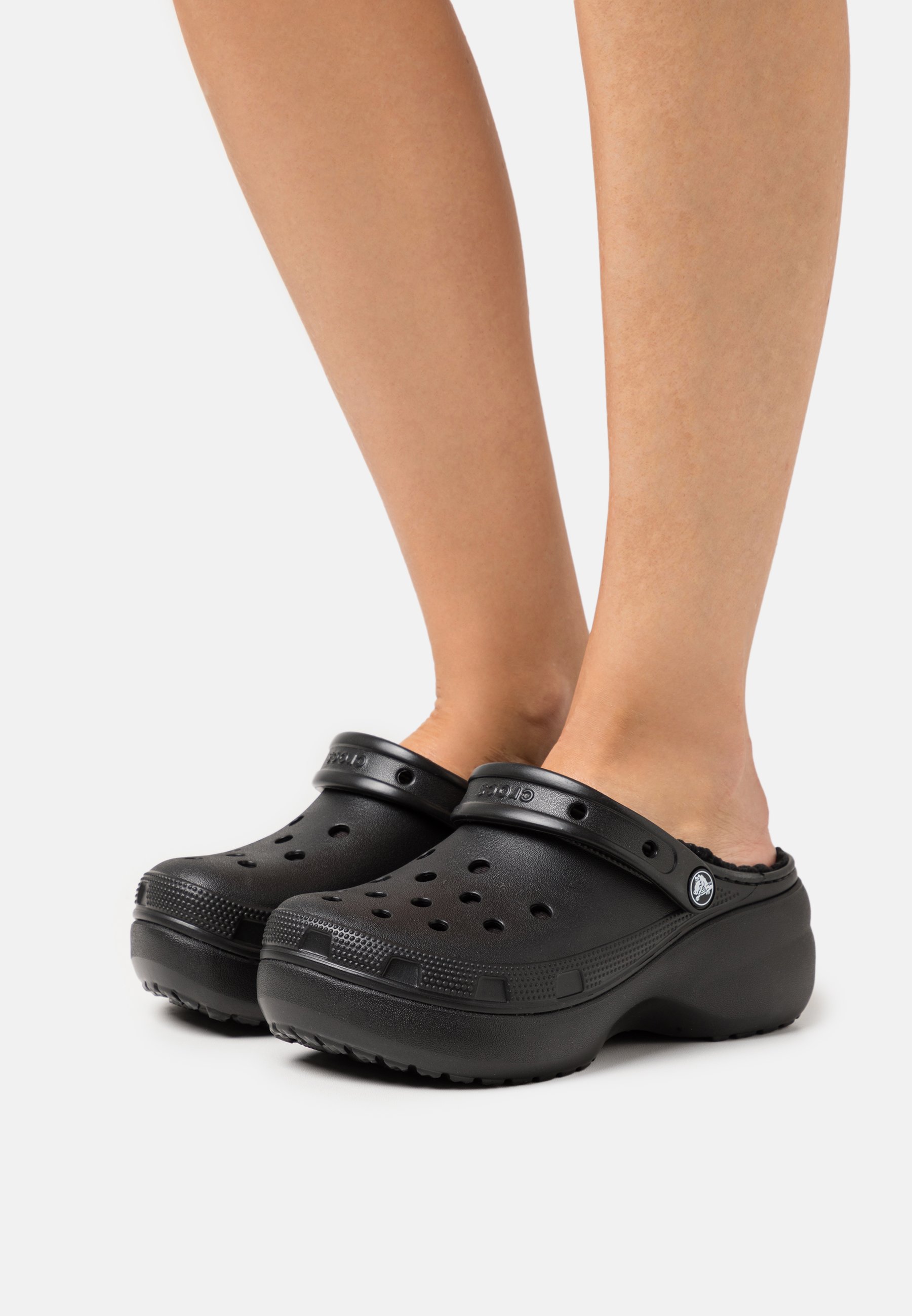 CLASSIC PLATFORM LINED - Slippers