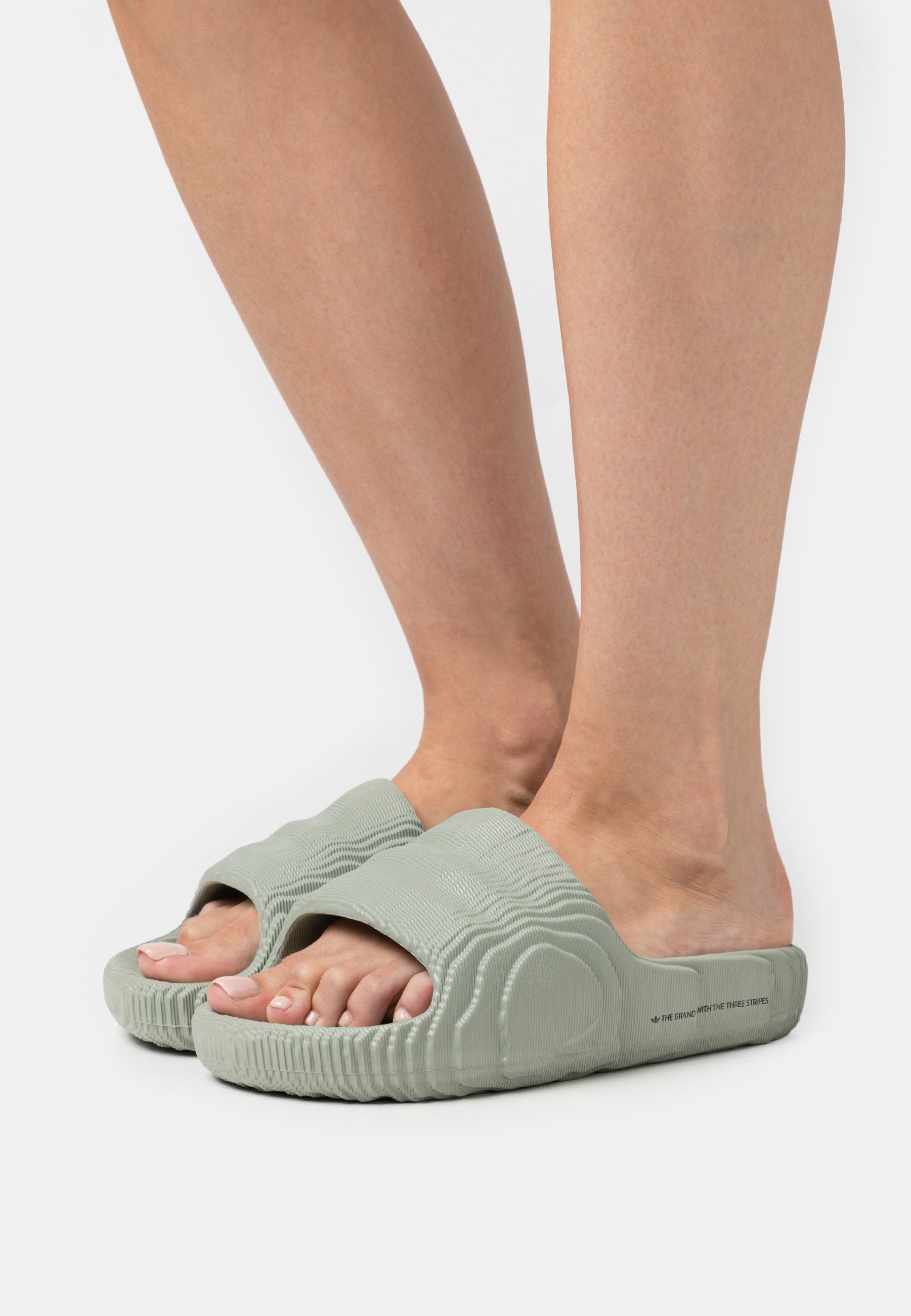 ADILETTE 22 W - Pool slides