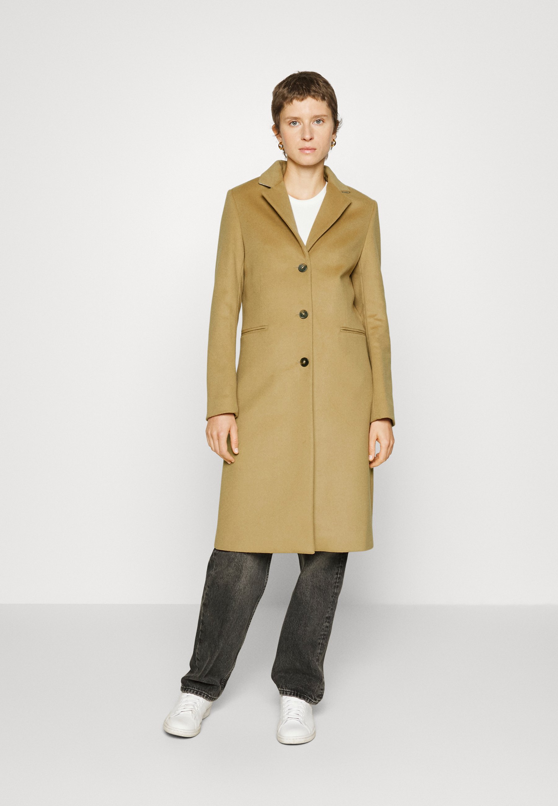 Classic coat
