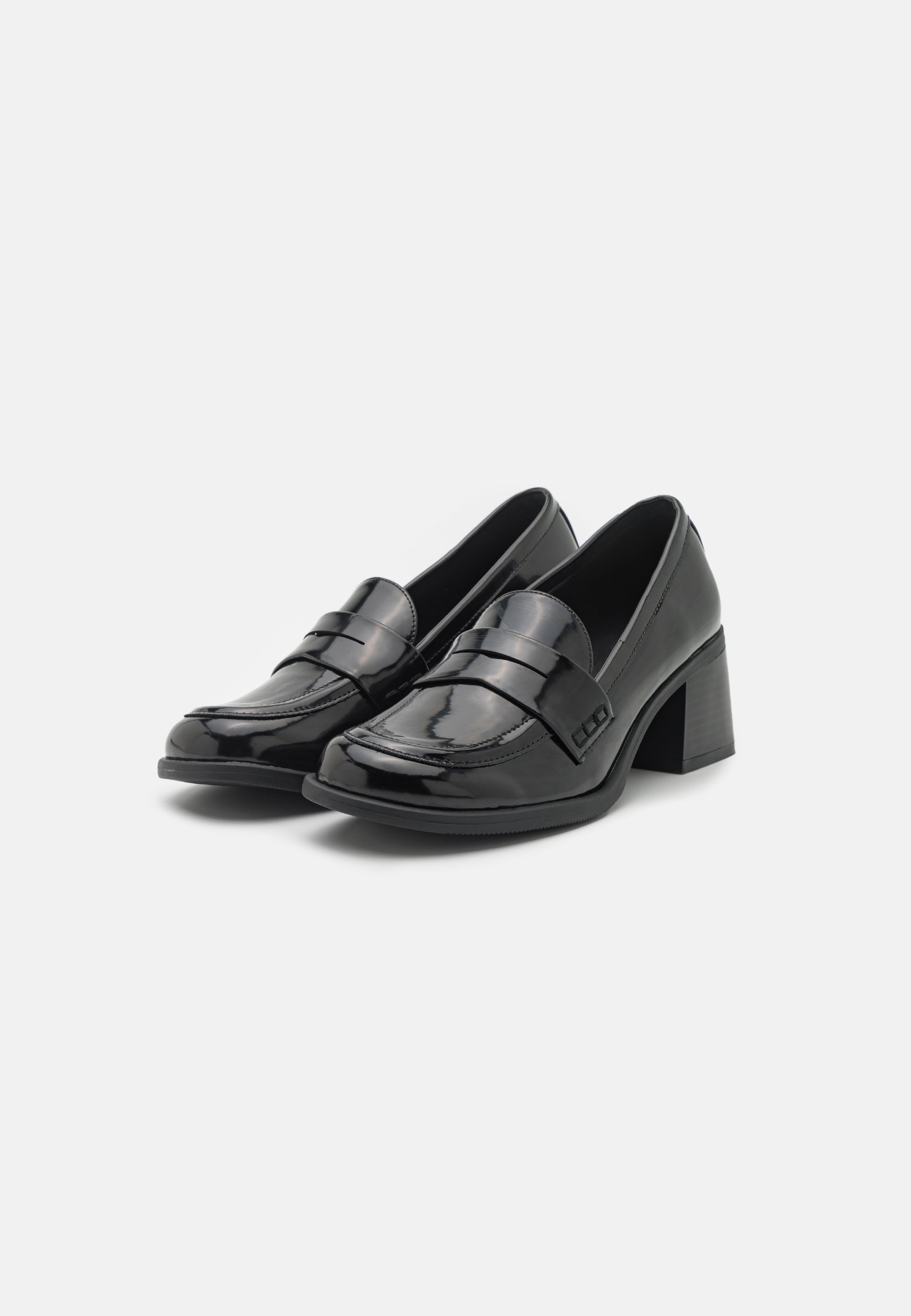 Classic heels