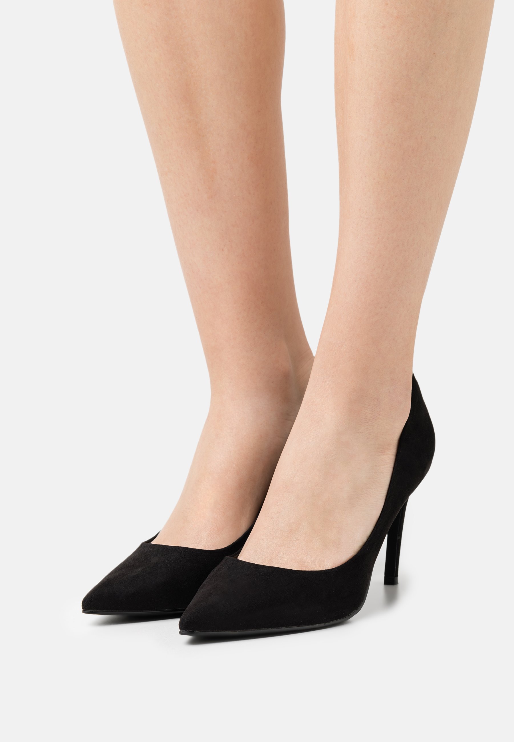 Classic heels