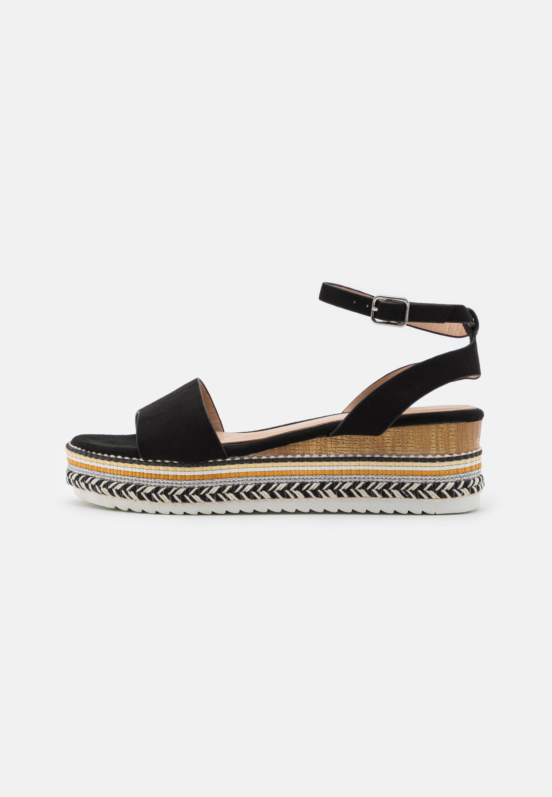 Platform sandals