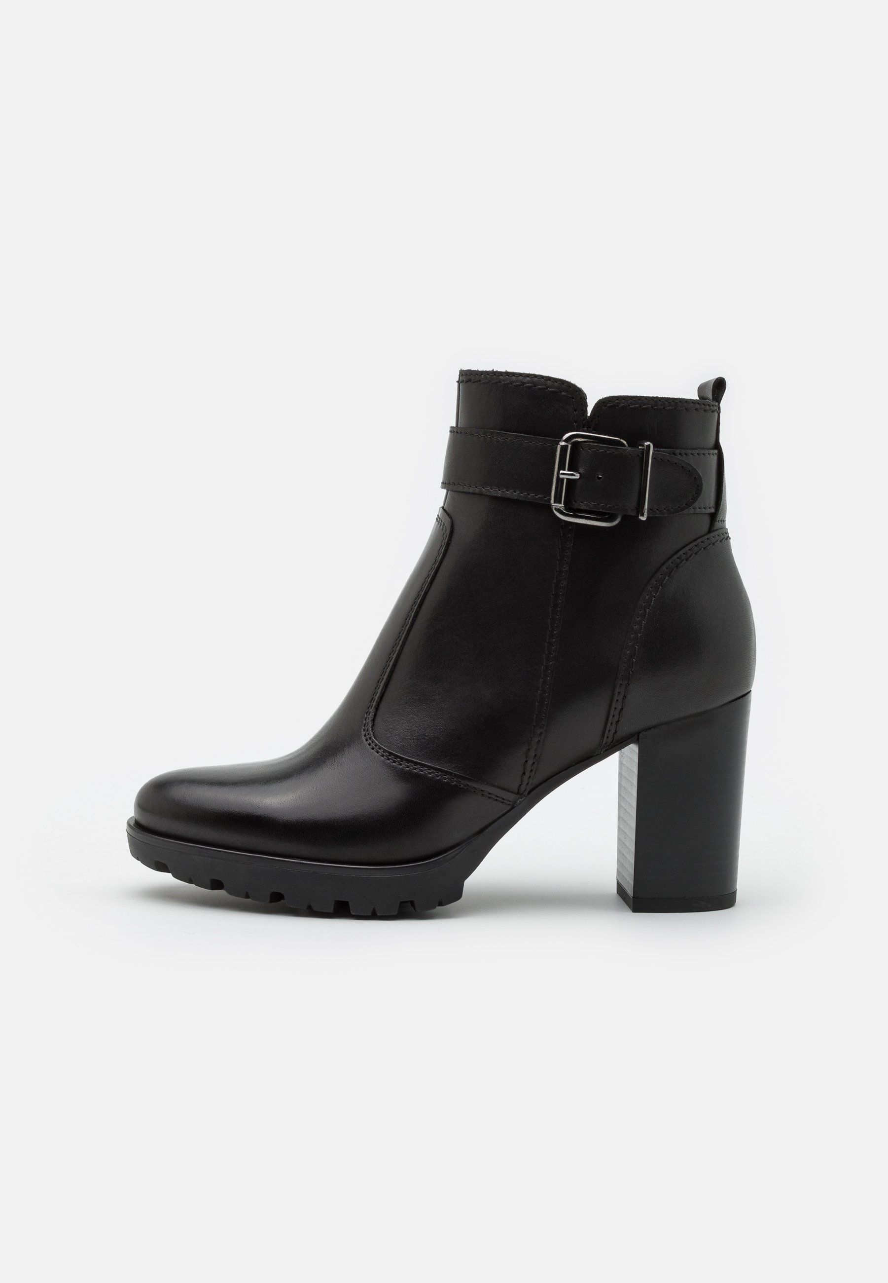 LEATHER- Ankle boots