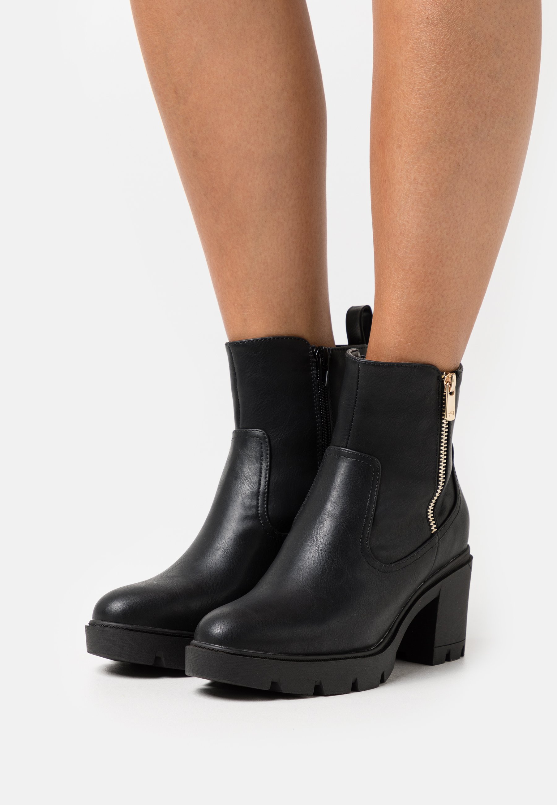 Platform ankle boots