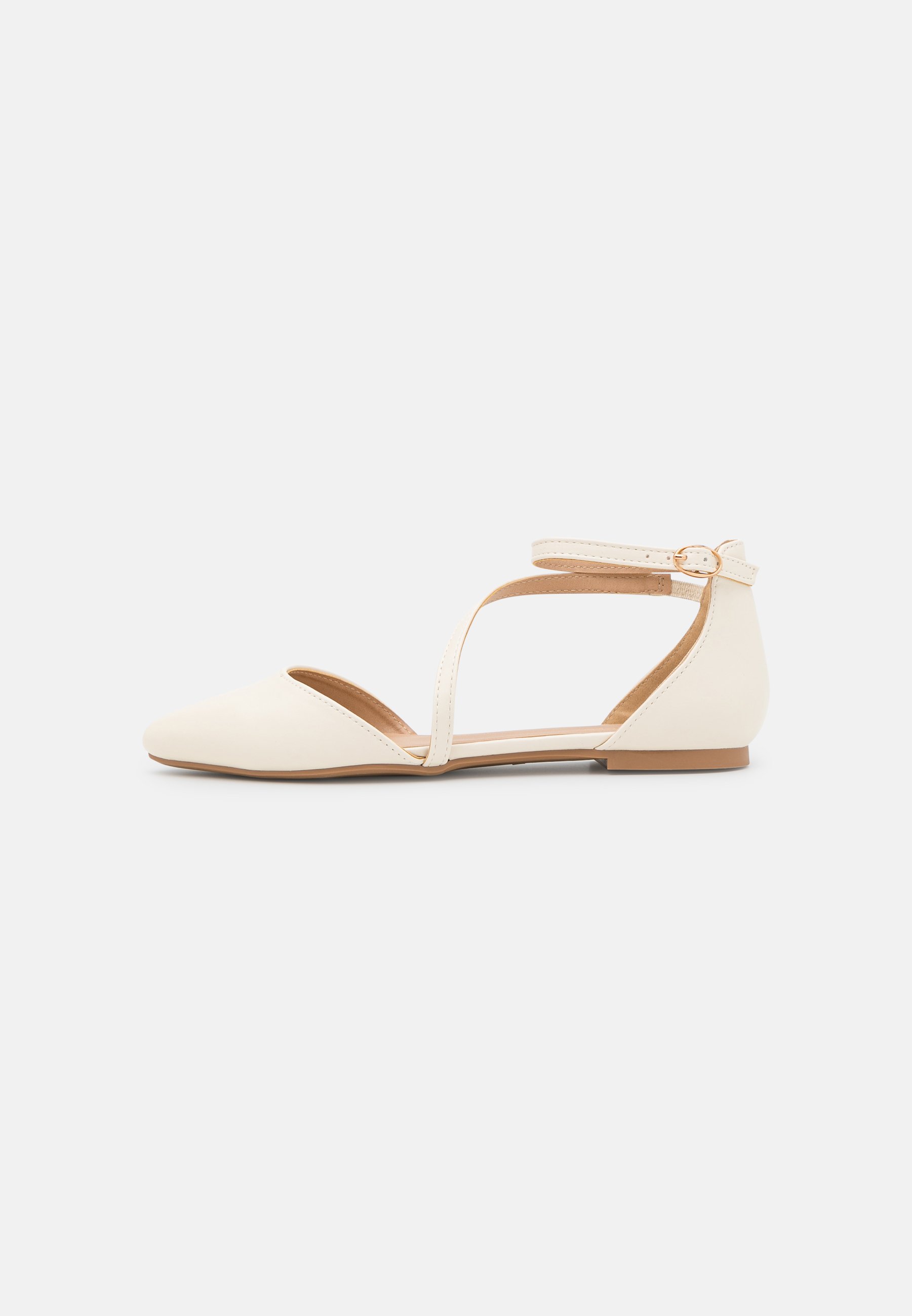 Ankle strap ballet pumps