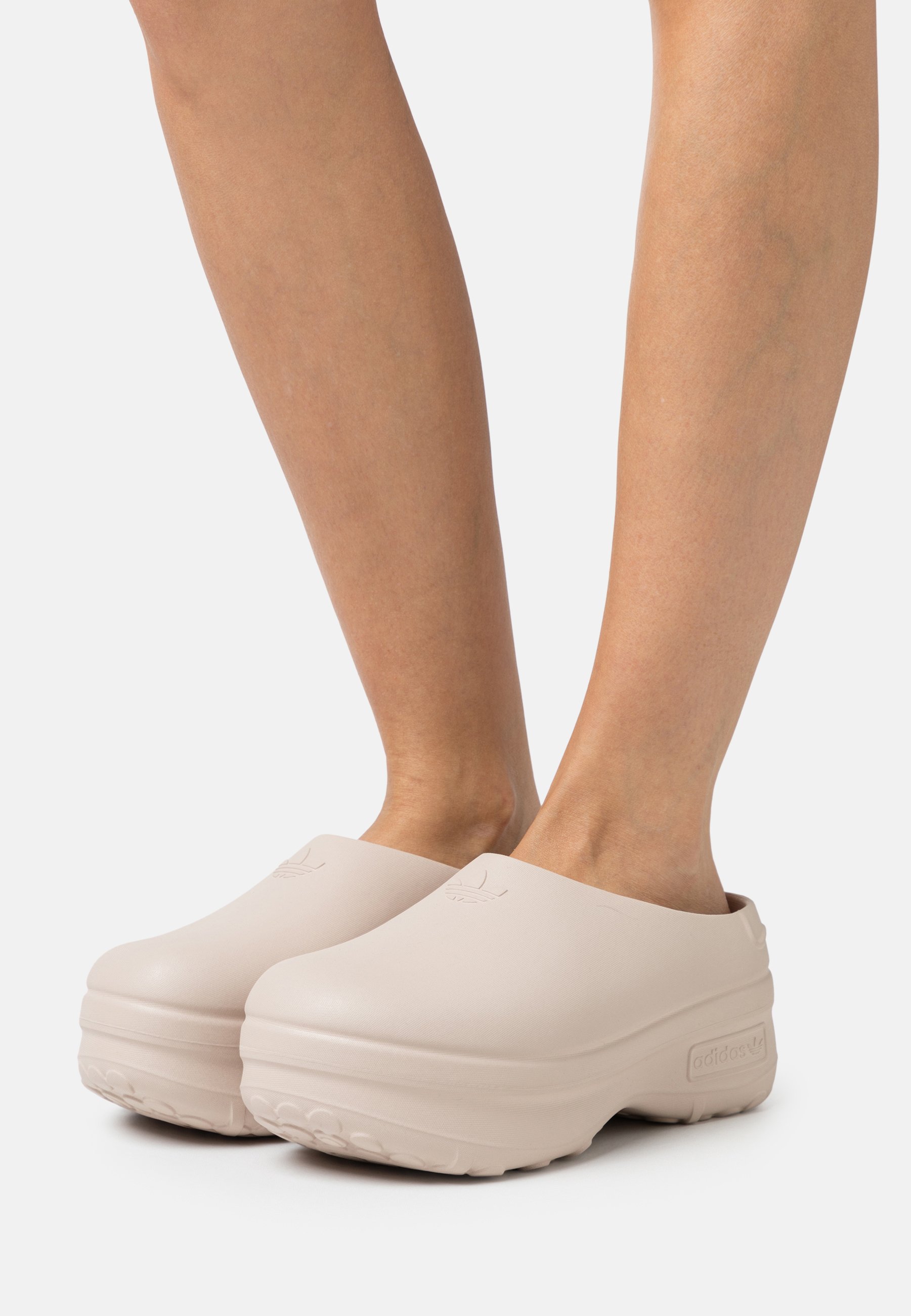 ADIFOM STAN SMITH MULE - Heeled mules