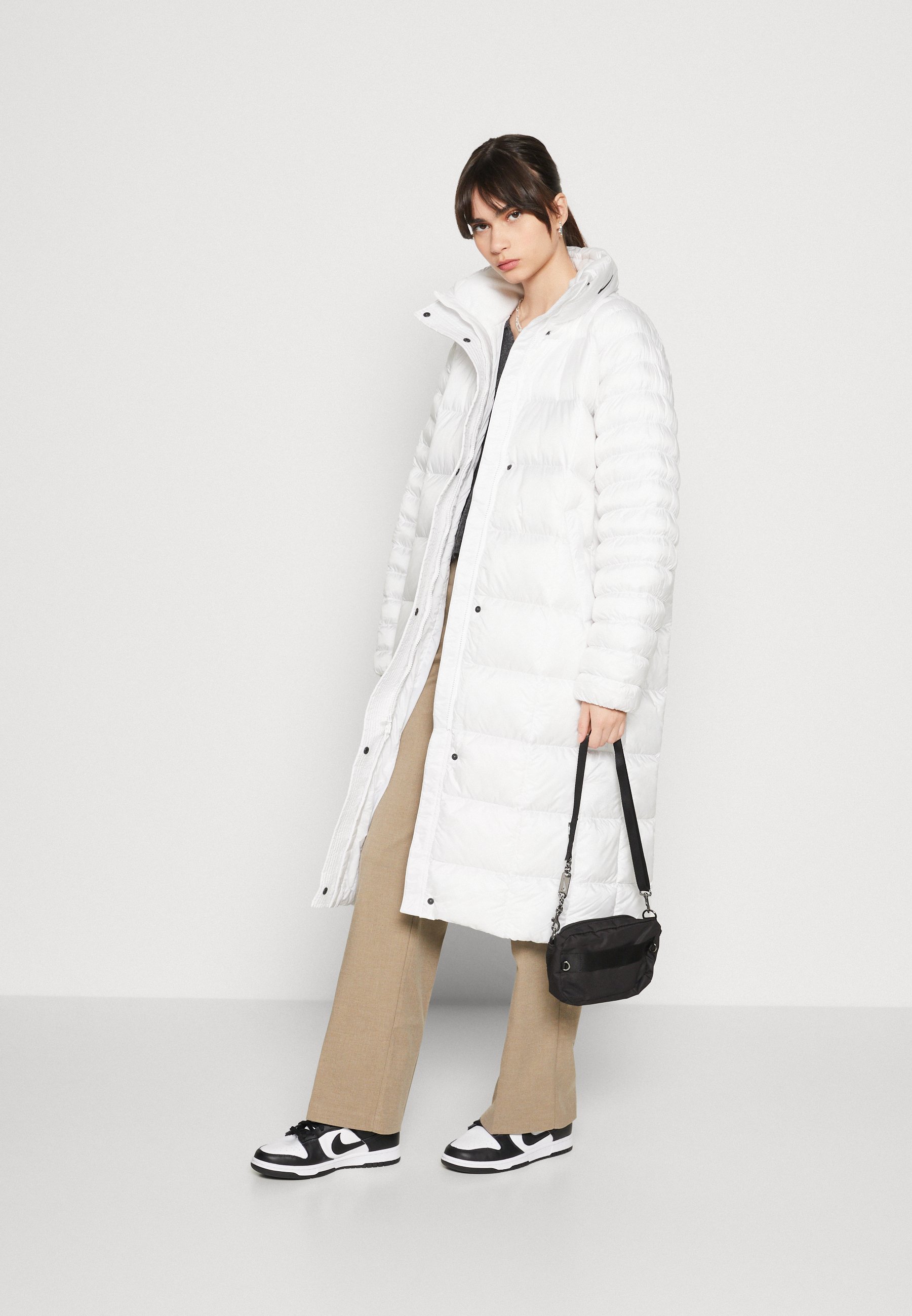 W NSW ESSNTL PRIMA PKA - Winter coat
