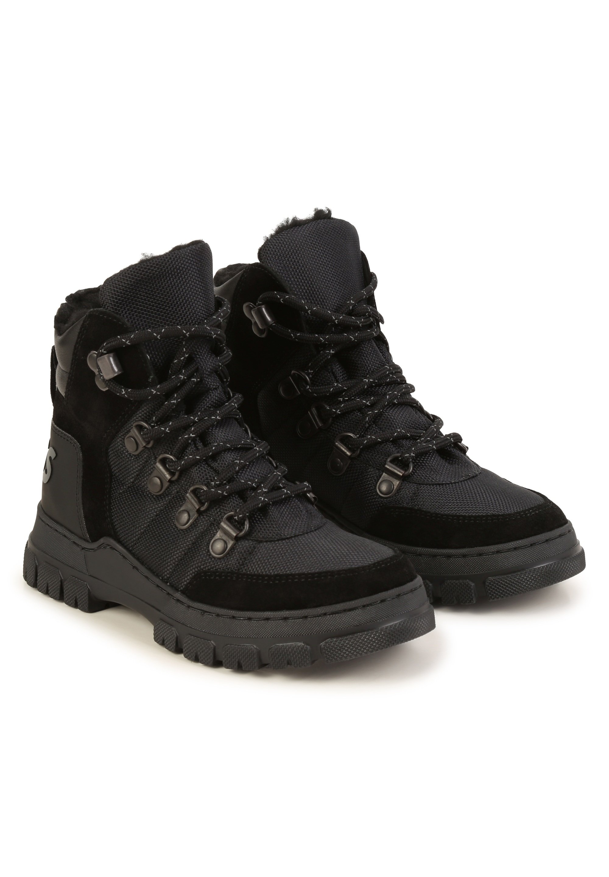 Winter boots