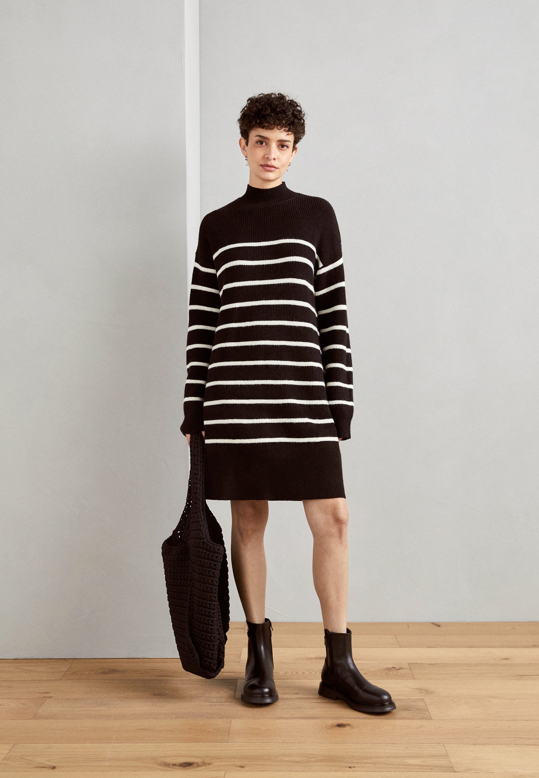 Jumper dress
