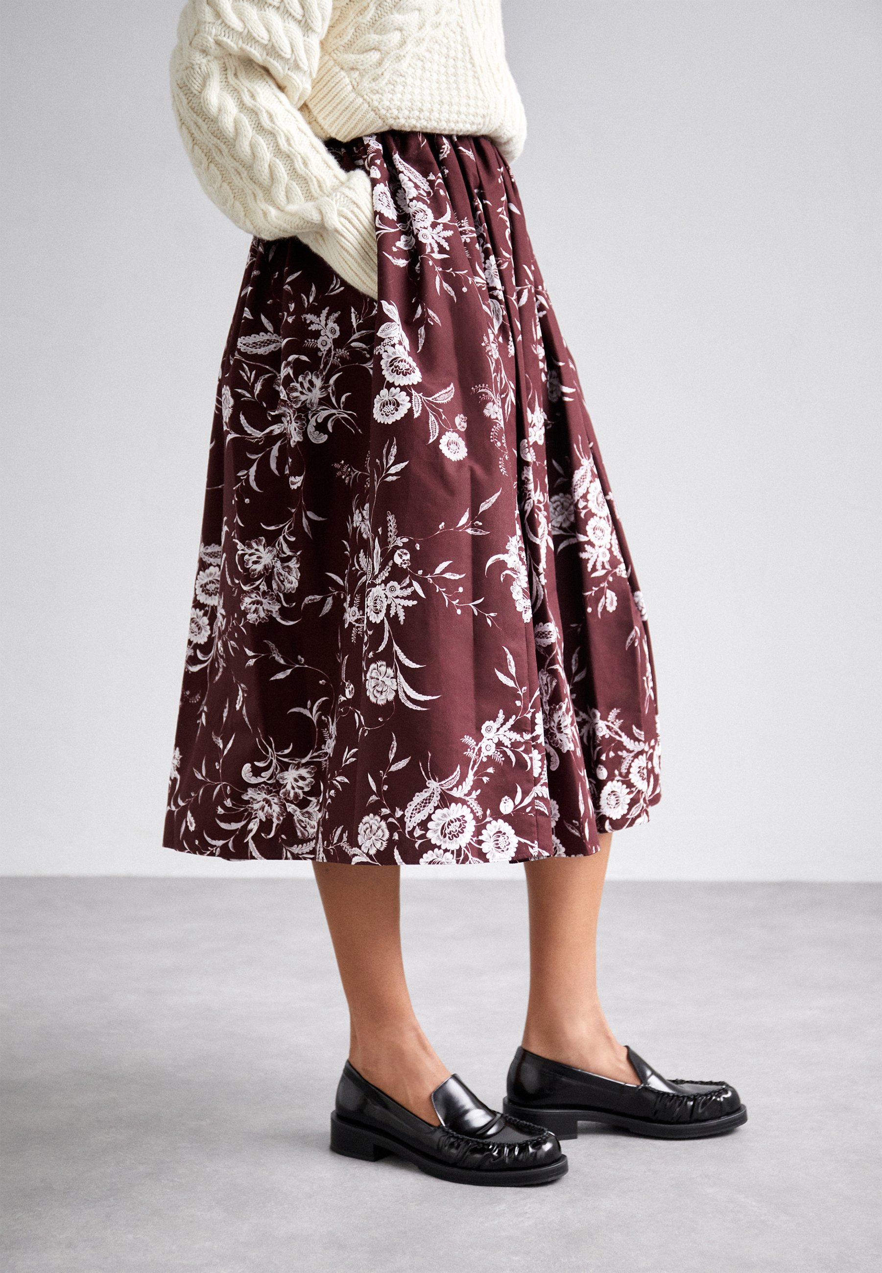VOLUME MIDI SKIRT - A-line skirt