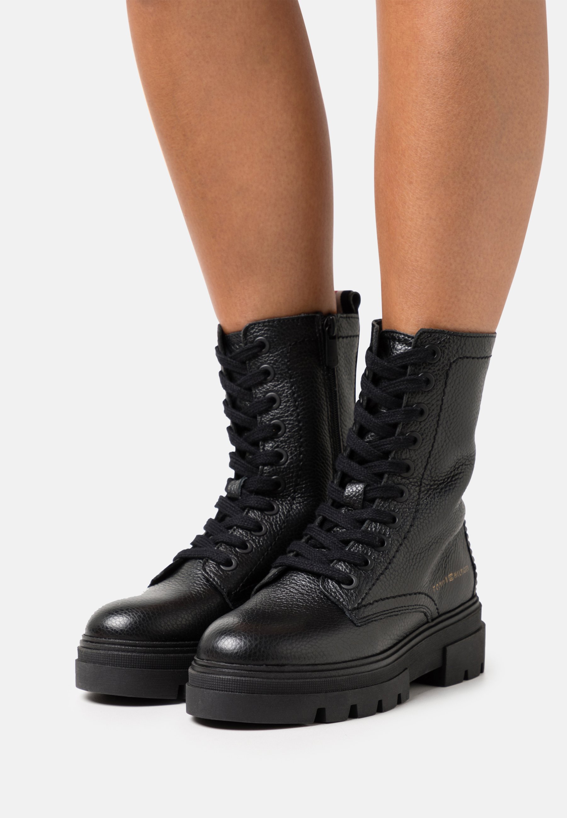 Lace-up ankle boots